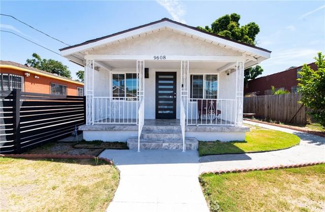 Los Angeles, California, 90002, United States, 3 Bedrooms Bedrooms, ,1 BathroomBathrooms,Residential,For Sale,1976478