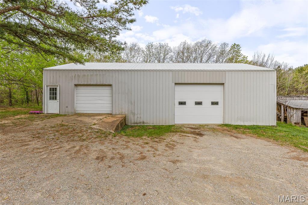 Farmington, Missouri, 63640, United States, 4 Bedrooms Bedrooms, ,3 BathroomsBathrooms,Residential,For Sale,1941808