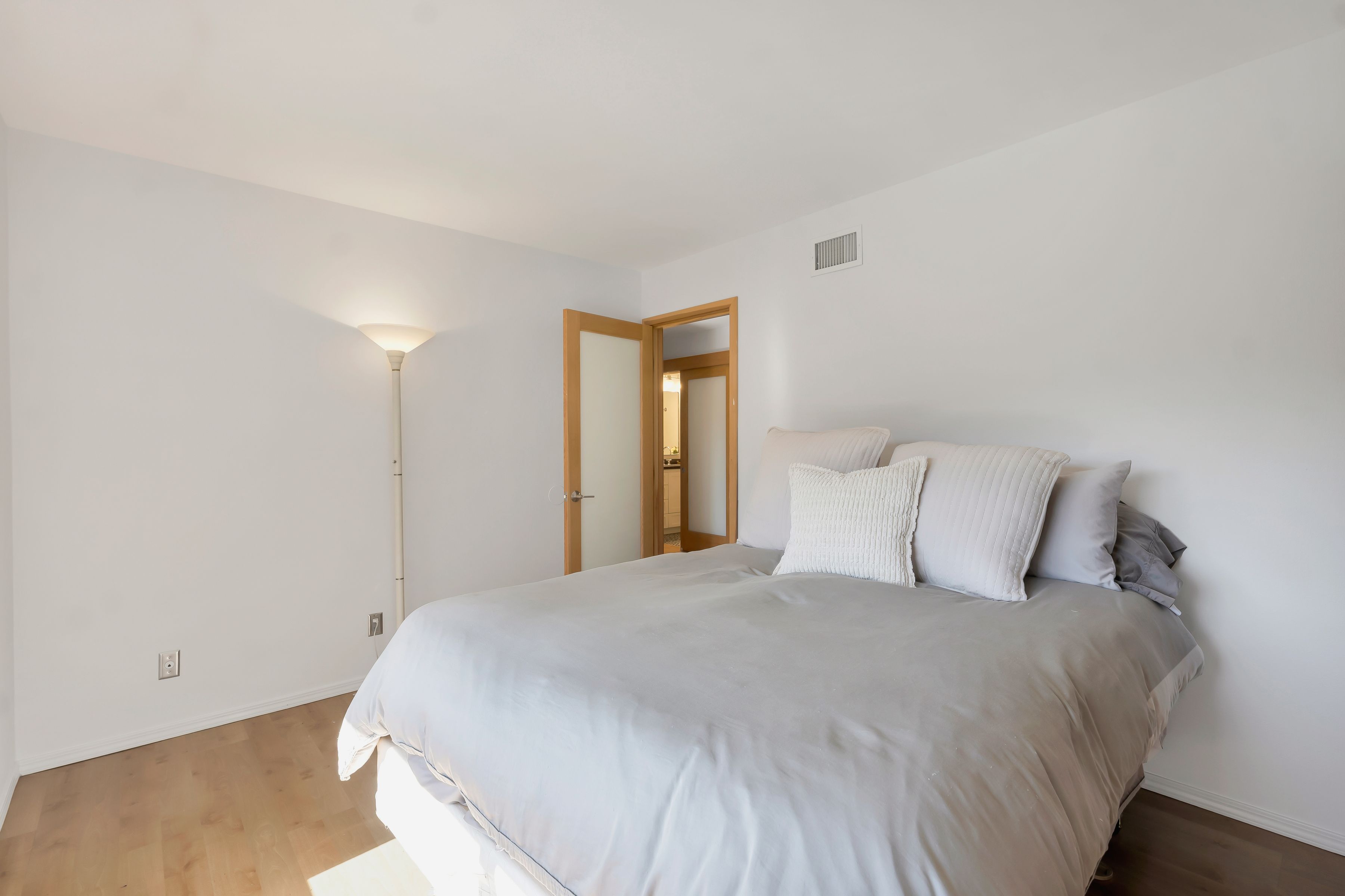  351 S. Greenway Avenue, Newbury Park - 物件實景