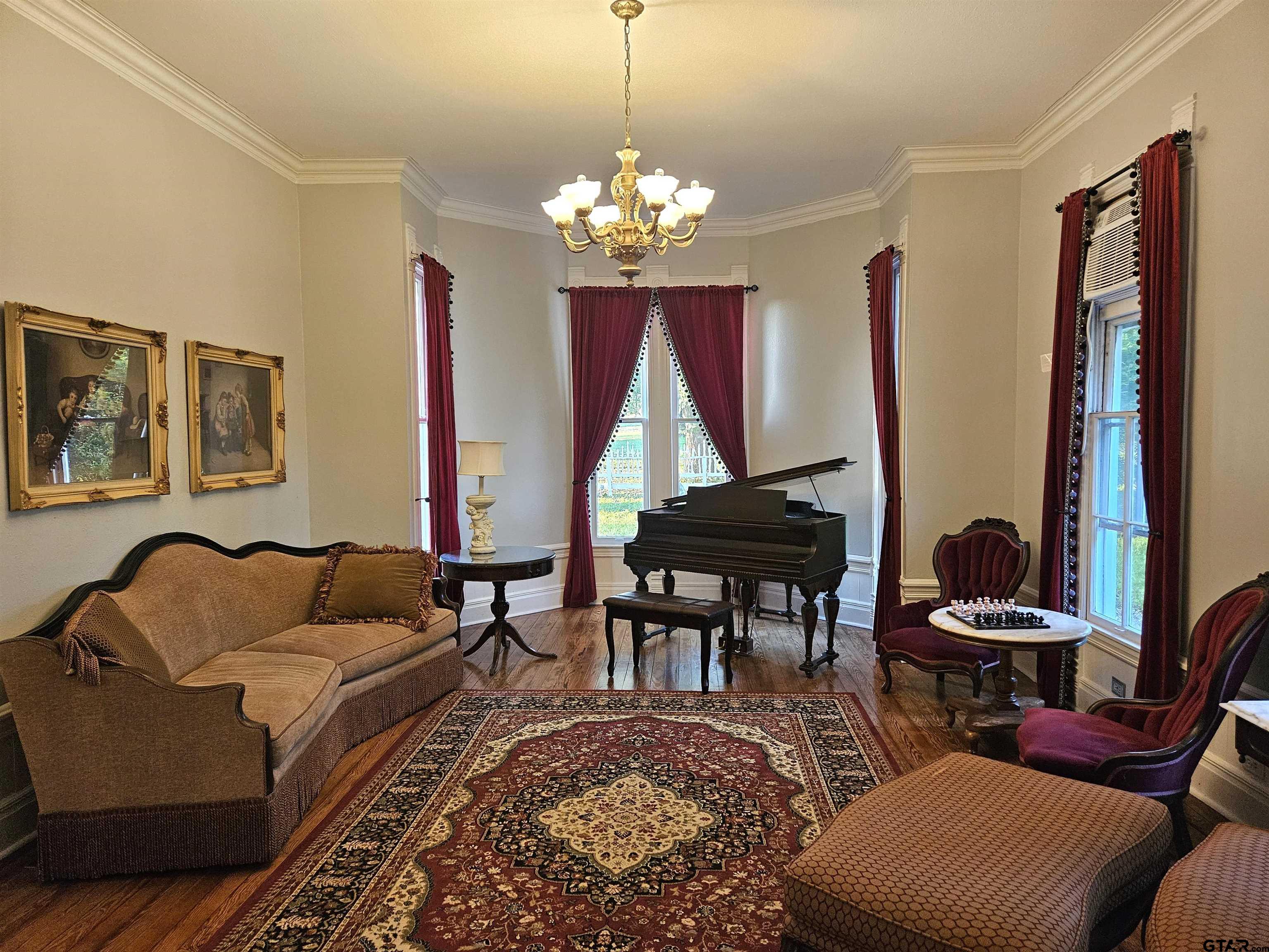 Jacksonville, Texas, 75766, United States, 5 Bedrooms Bedrooms, ,4 BathroomsBathrooms,Residential,For Sale,2000635