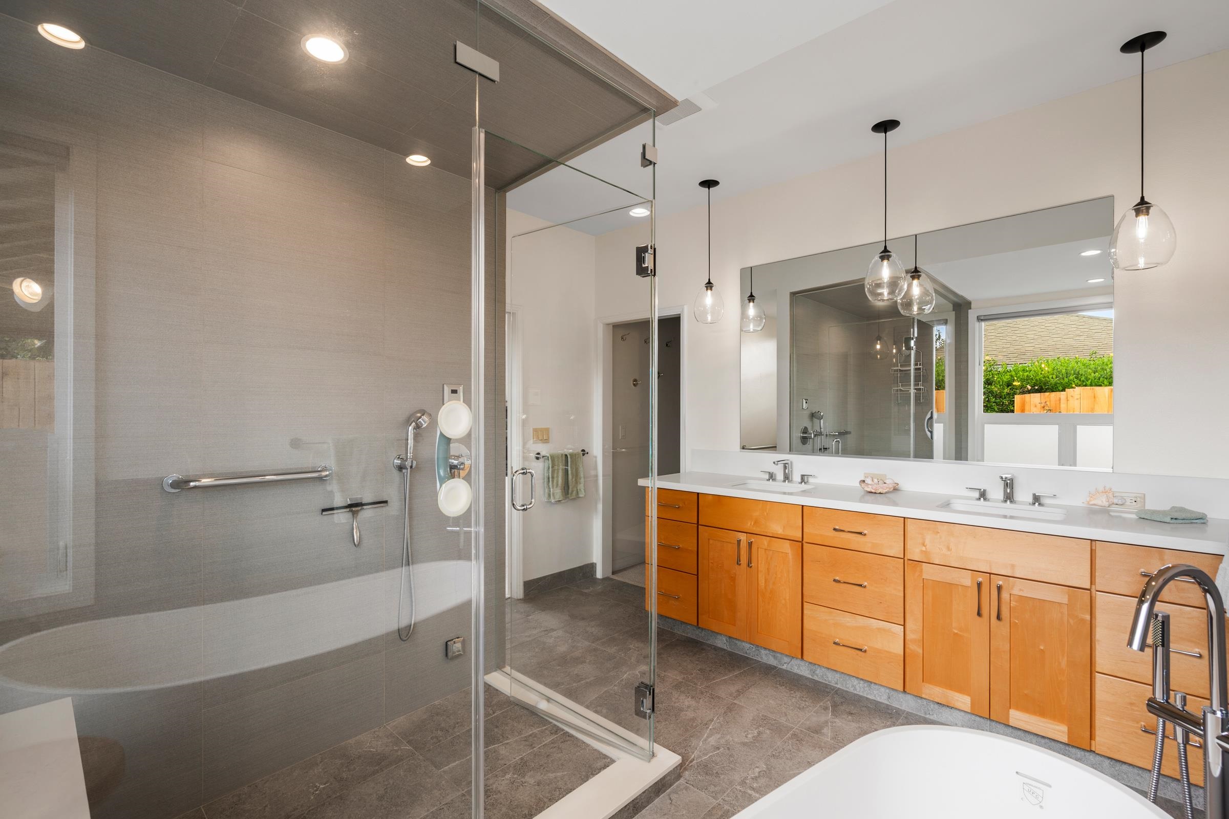 Kula, Hawaii, 96790, United States, 3 Bedrooms Bedrooms, ,2 BathroomsBathrooms,Residential,For Sale,1987639