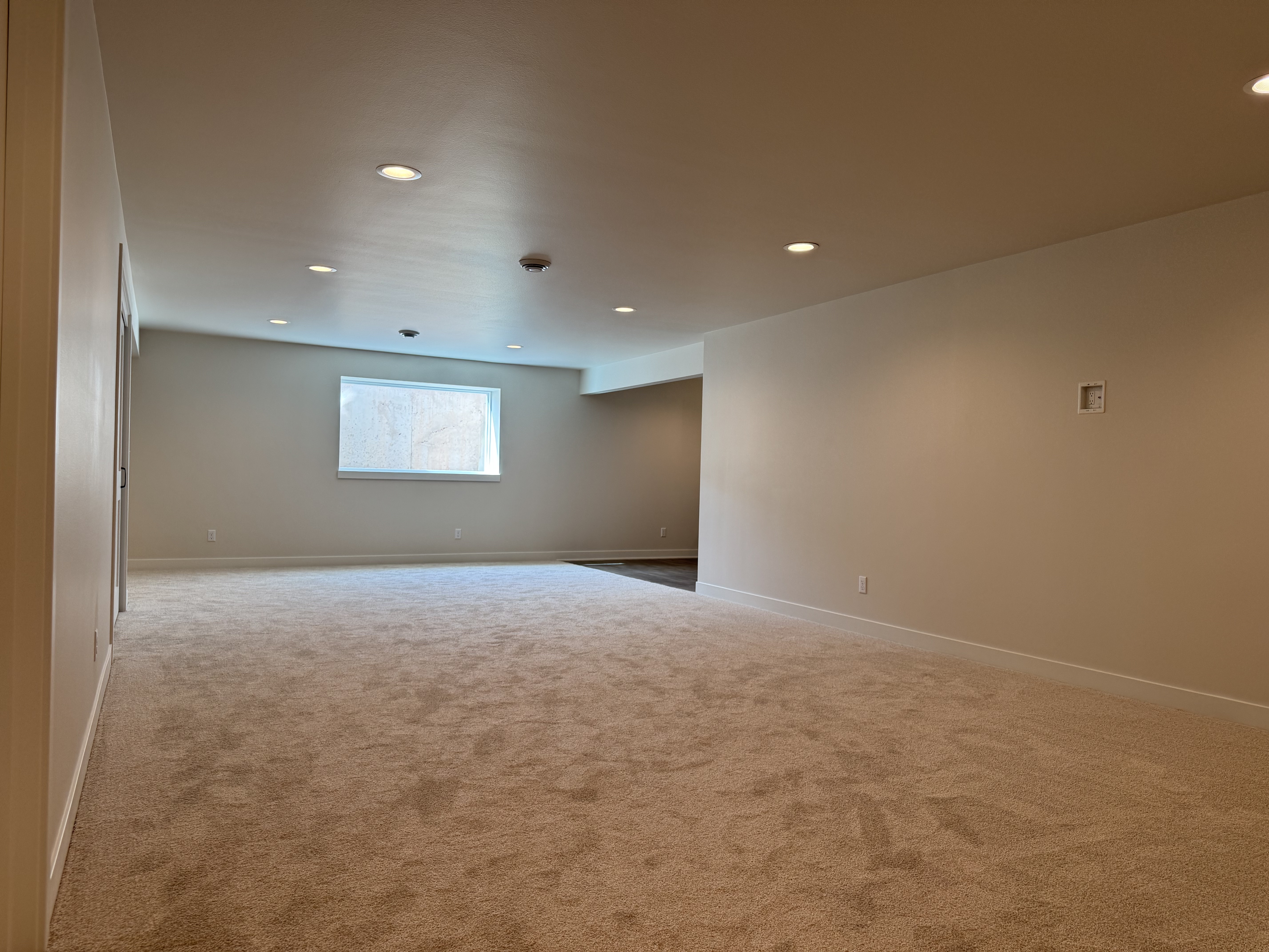 Sheboygan, Wisconsin, 53081, United States, 4 Bedrooms Bedrooms, ,3 BathroomsBathrooms,Residential,For Sale,1967006