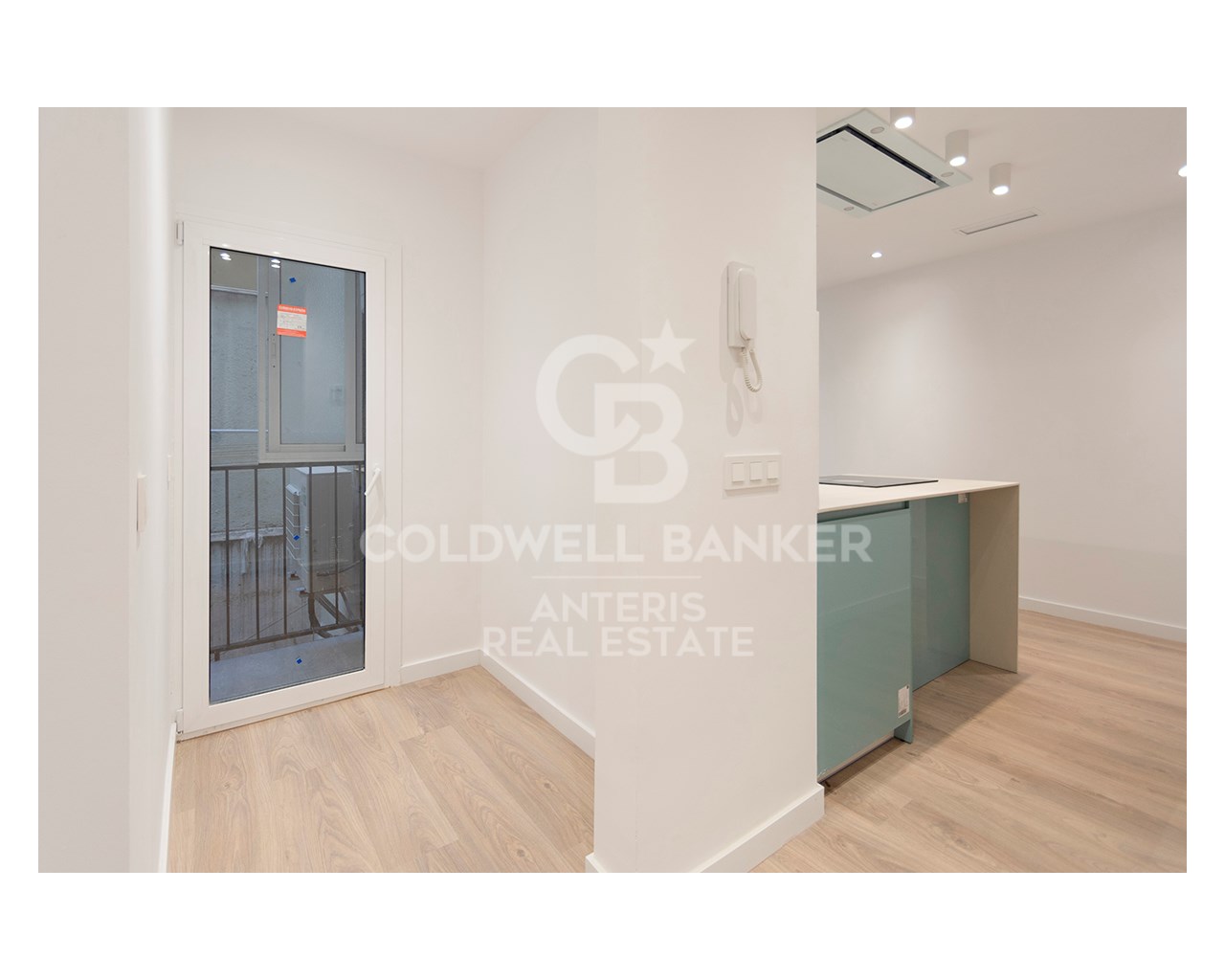 Barcelona, Catalonia, ES, 2 Bedrooms Bedrooms, ,1 BathroomBathrooms,Residential,For Sale,1688739