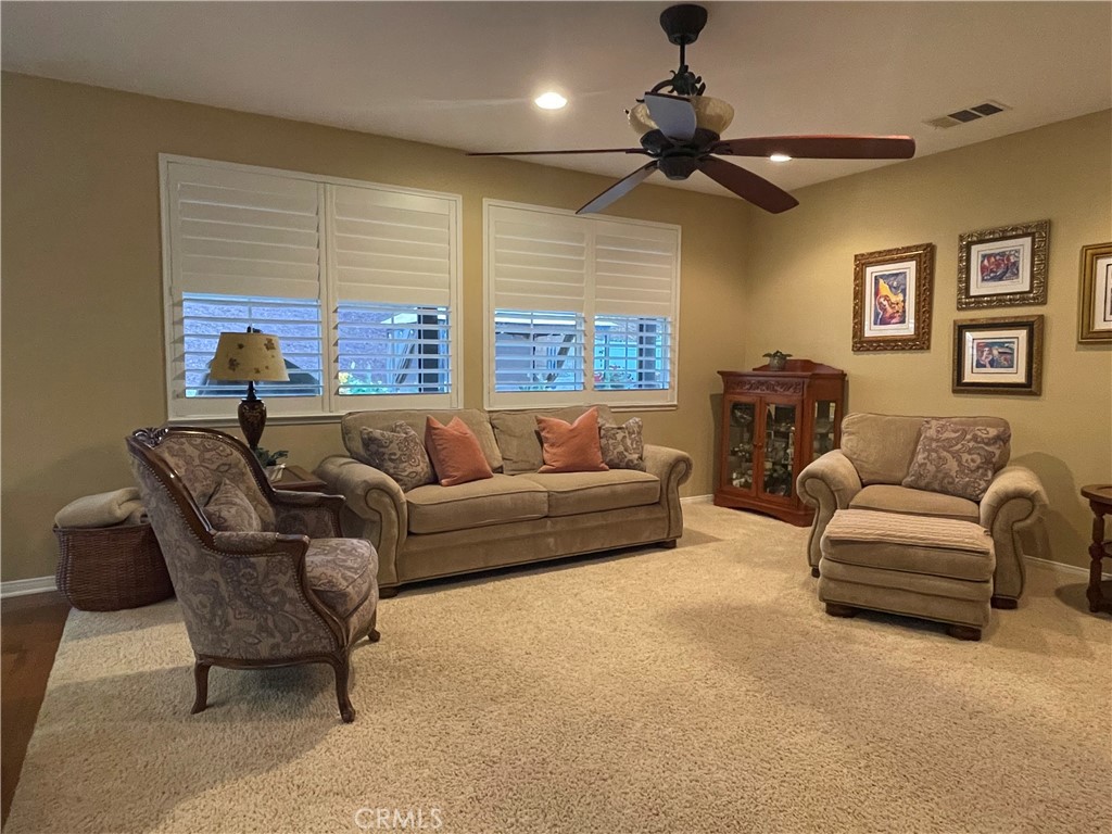 Murrieta, California, 92562, United States, 3 Bedrooms Bedrooms, ,4 BathroomsBathrooms,Residential,For Sale,1880492