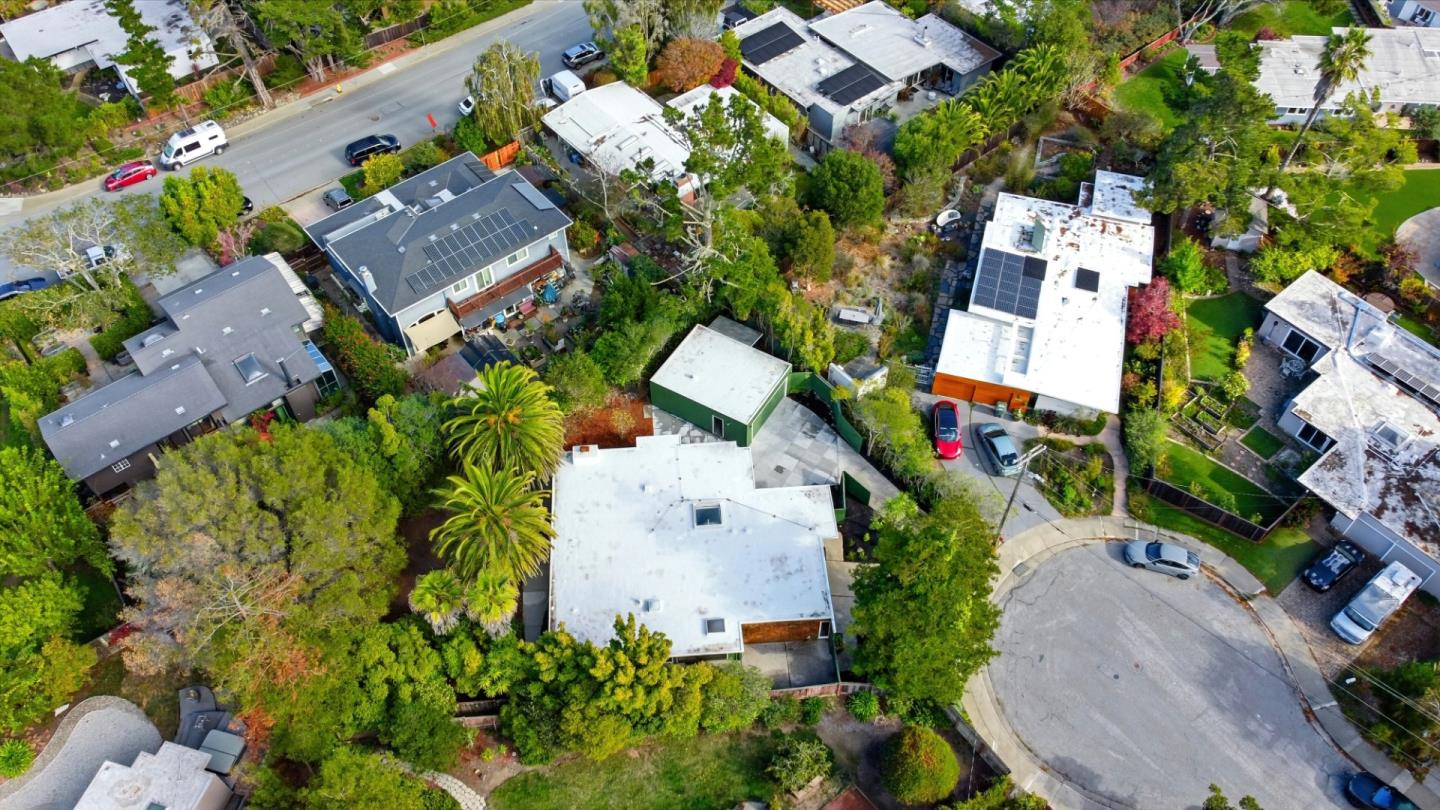 San Mateo, California, 94402, United States, 3 Bedrooms Bedrooms, ,2 BathroomsBathrooms,Residential,For Sale,1989577