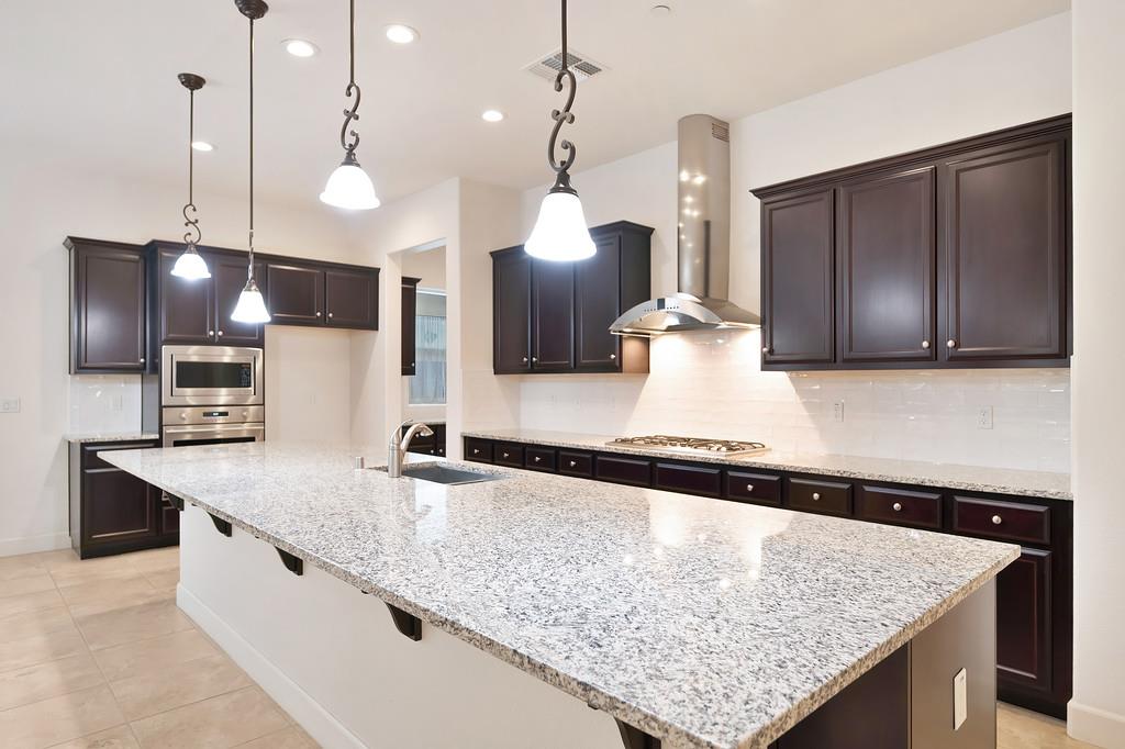 Sacramento, California, 95834, United States, 2 Bedrooms Bedrooms, ,2 BathroomsBathrooms,Residential,For Sale,1999739