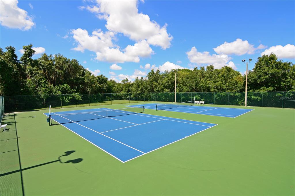 Bradenton, Florida, 34212, United States, 5 Bedrooms Bedrooms, ,3 BathroomsBathrooms,Residential,For Sale,1897819
