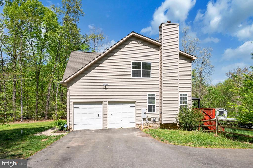 Stafford, Virginia, 22554, United States, 5 Bedrooms Bedrooms, ,5 BathroomsBathrooms,Residential,For Sale,2047982