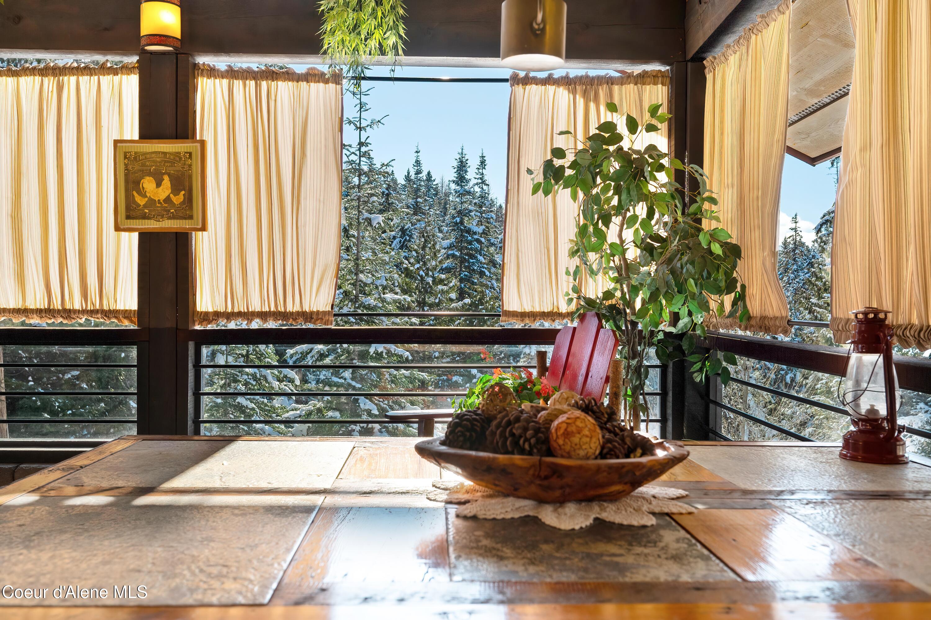 St. Maries, Idaho, 83861, United States, 3 Bedrooms Bedrooms, ,3 BathroomsBathrooms,Residential,For Sale,2011684