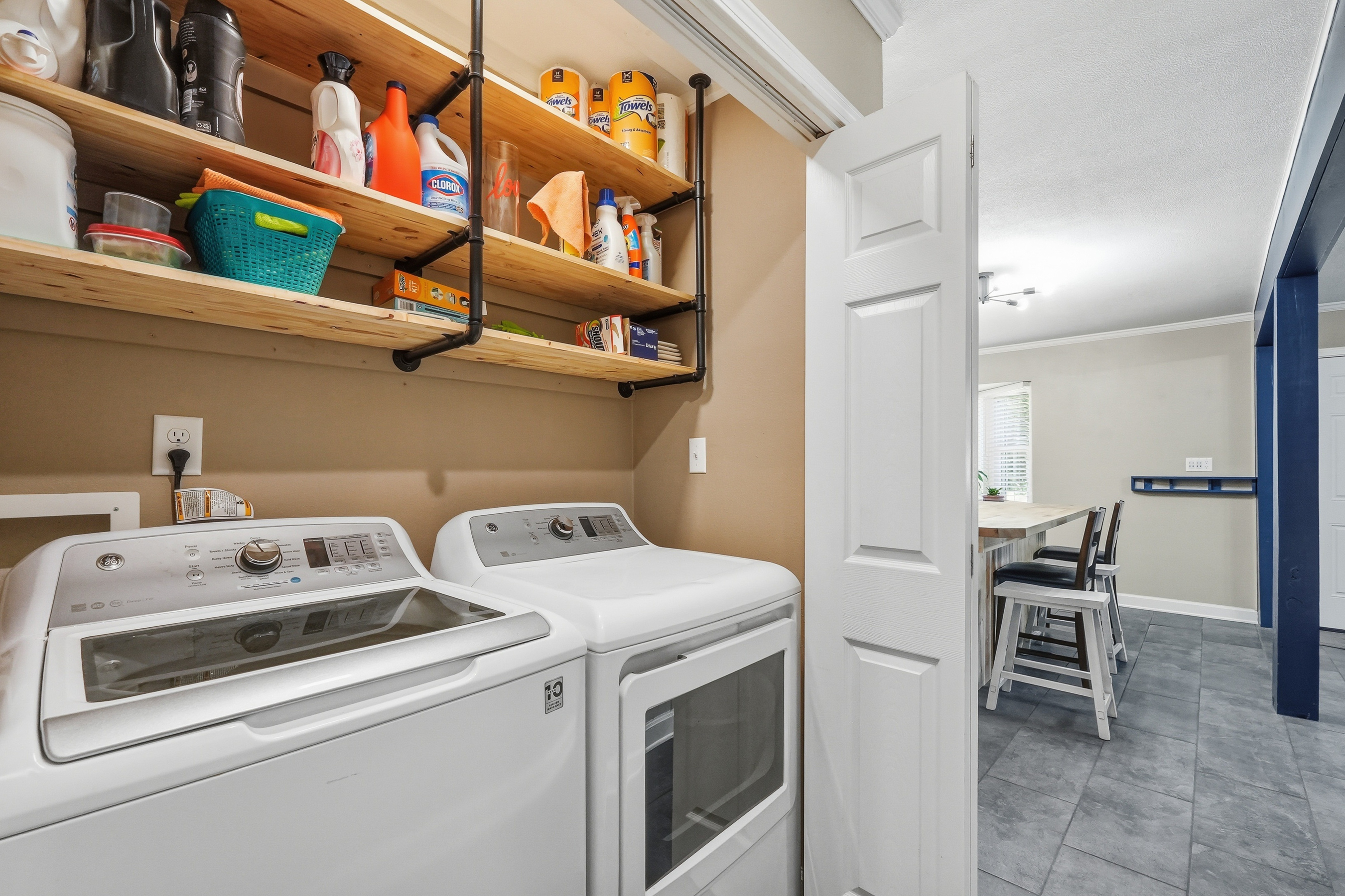  Updated Niceville Home on Double-Lot with Privacy & Endless Potential - 物件實景