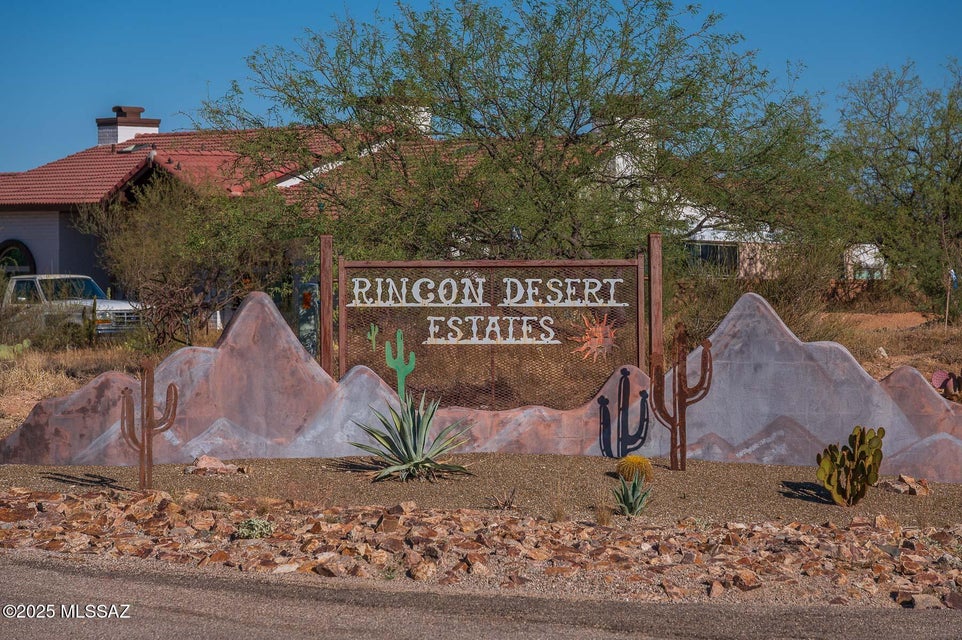 Tucson, Arizona, 85747, United States, 4 Bedrooms Bedrooms, ,4 BathroomsBathrooms,Residential,For Sale,1978909