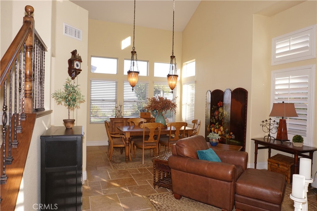 Lake Elsinore, California, 92532, United States, 4 Bedrooms Bedrooms, ,3 BathroomsBathrooms,Residential,For Sale,1988031