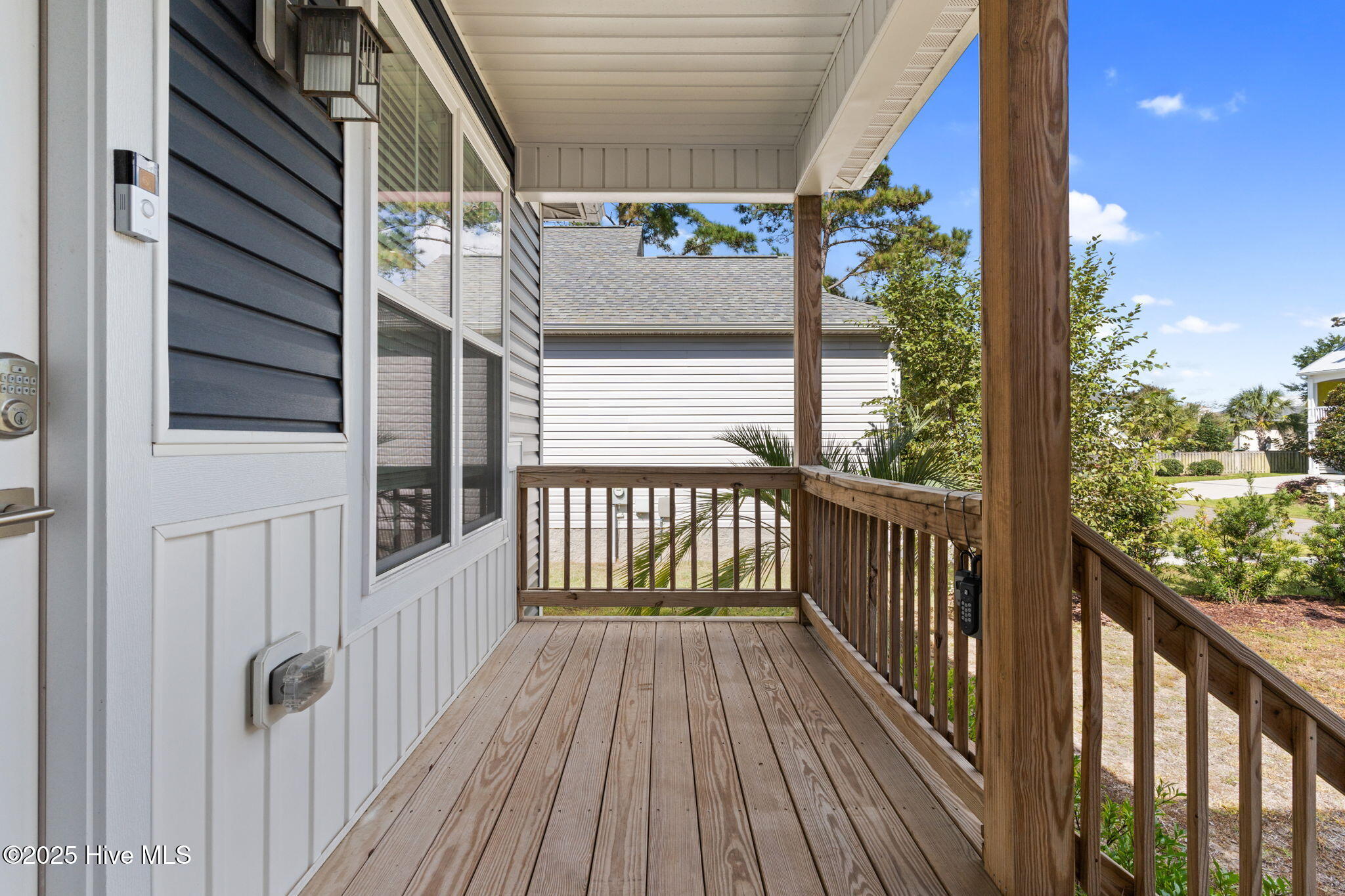 Oak Island, North Carolina, 28465, United States, 3 Bedrooms Bedrooms, ,2 BathroomsBathrooms,Residential,For Sale,1975510