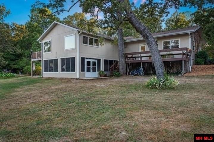 Mountain Home, Arkansas, 72653, United States, 5 Bedrooms Bedrooms, ,4 BathroomsBathrooms,Residential,For Sale,2031508