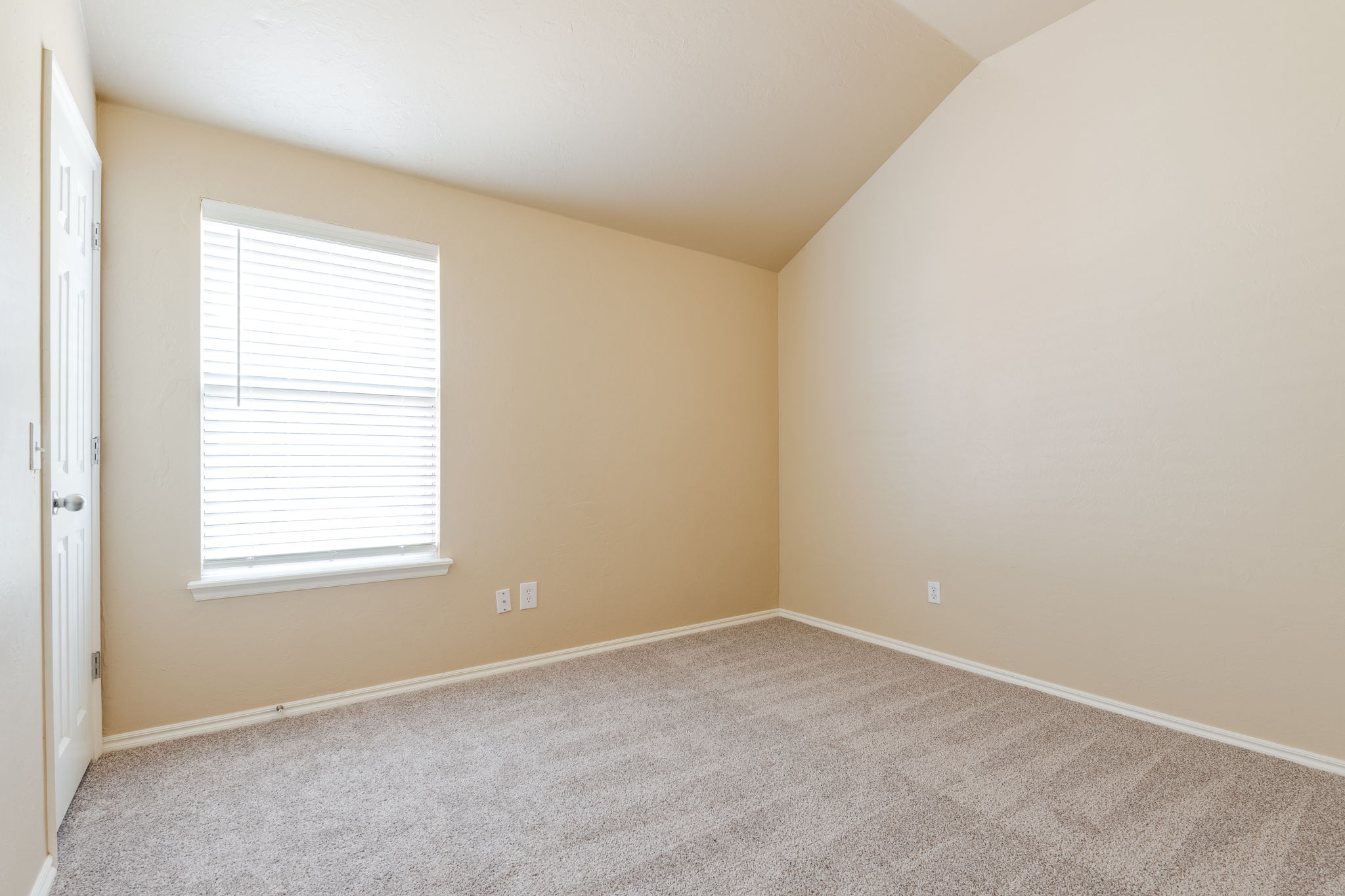  16428 Village Common Drive, Edmond, OK 73013 - 物件實景