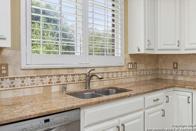 San Antonio, Texas, 78248, United States, 5 Bedrooms Bedrooms, ,4 BathroomsBathrooms,Residential,For Sale,1868454