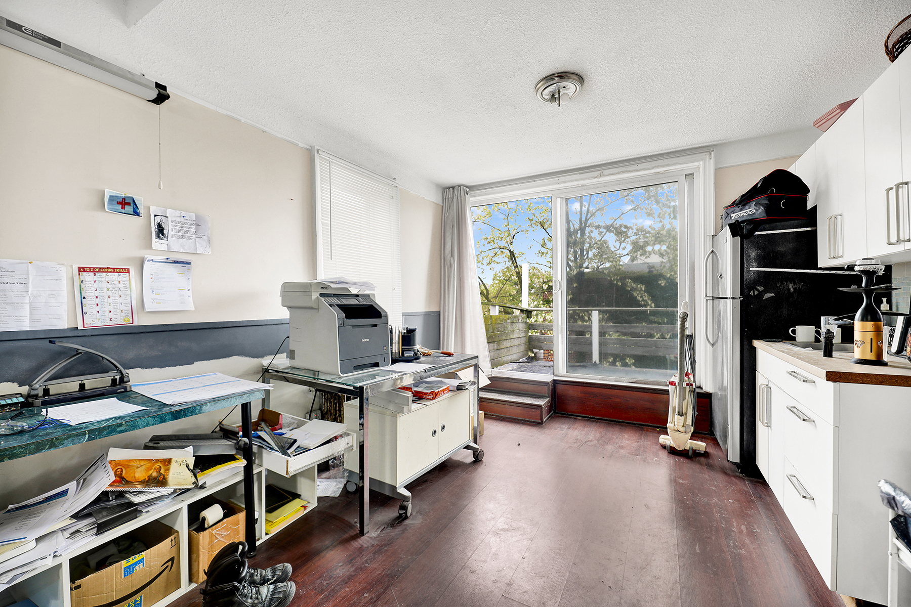 Brooklyn, New York, 11235, United States, 6 Bedrooms Bedrooms, ,3 BathroomsBathrooms,Residential,For Sale,1830542