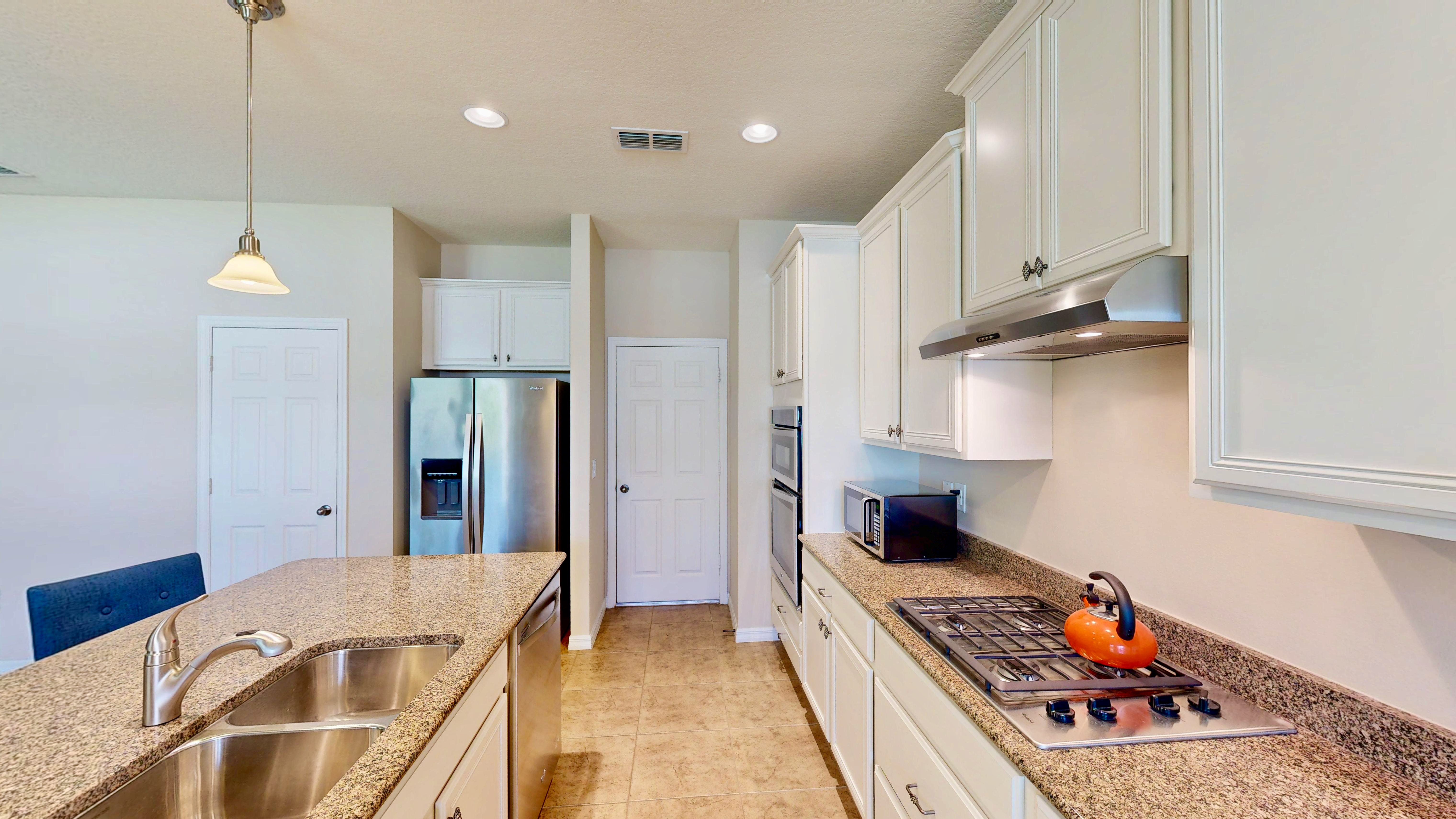 Windermere, Florida, 34786, United States, 3 Bedrooms Bedrooms, ,4 BathroomsBathrooms,Residential,For Sale,1985739