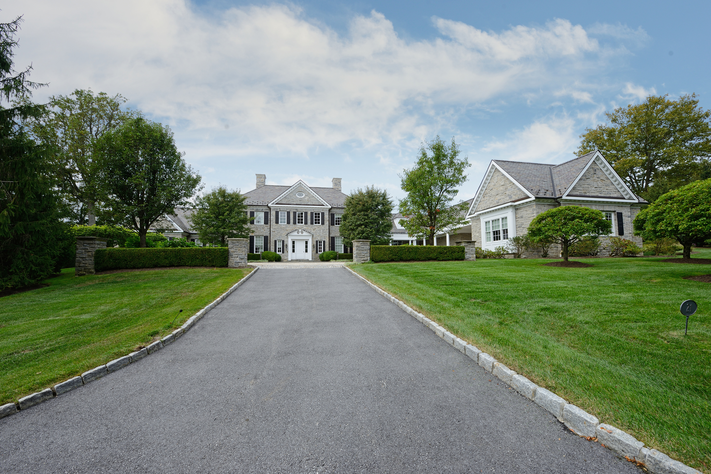  A Westchester masterpiece perfectly combining high end newer construction with A - 物件實景