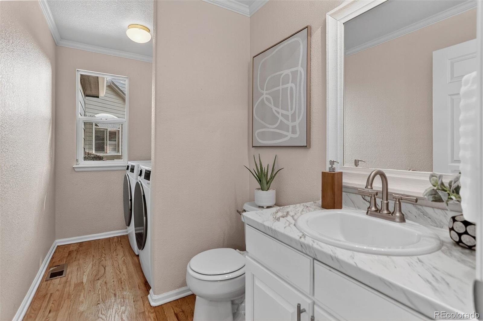 Parker, Colorado, 80138, United States, 4 Bedrooms Bedrooms, ,3 BathroomsBathrooms,Residential,For Sale,1940416
