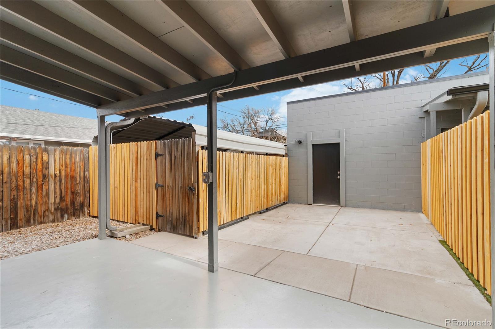 Denver, Colorado, 80210, United States, 2 Bedrooms Bedrooms, ,1 BathroomBathrooms,Residential,For Sale,1907013