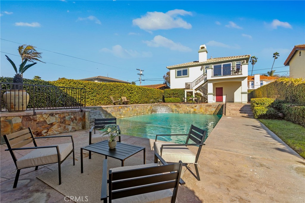 San Diego, California, 92107, United States, 6 Bedrooms Bedrooms, ,5 BathroomsBathrooms,Residential,For Sale,1843009