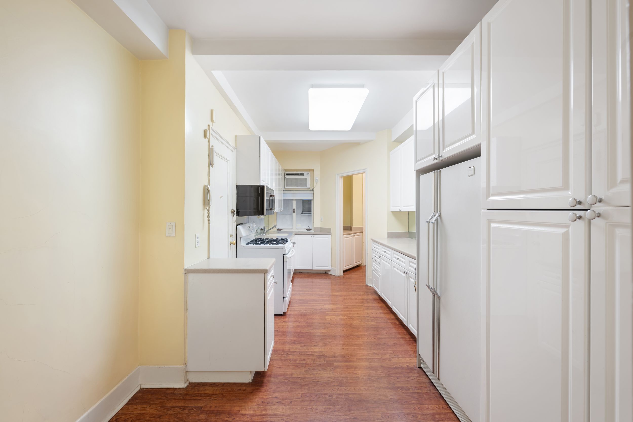  340 East 72nd Street - 物件實景