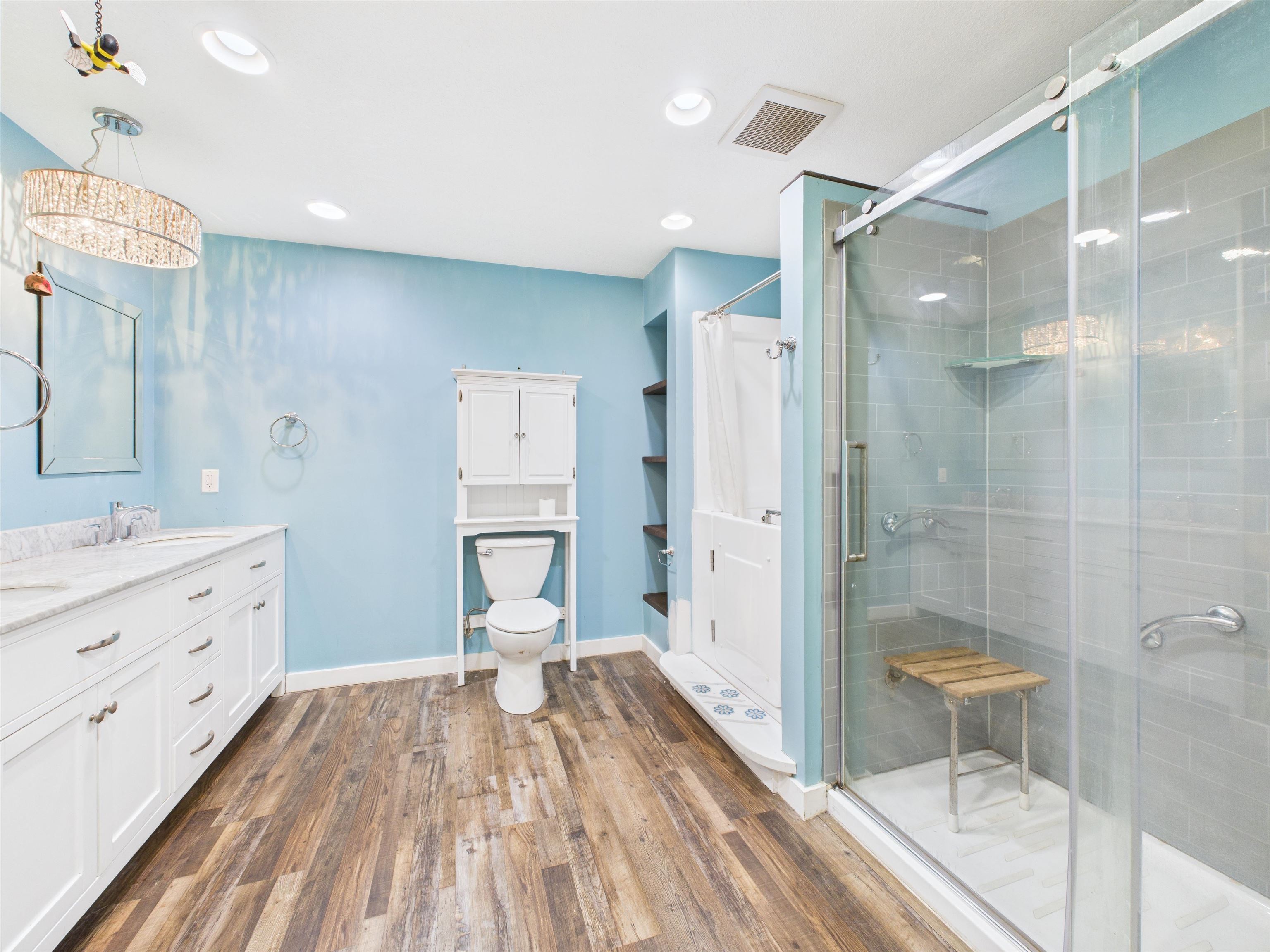 Markle, Indiana, 46770, United States, 3 Bedrooms Bedrooms, ,3 BathroomsBathrooms,Residential,For Sale,1926546