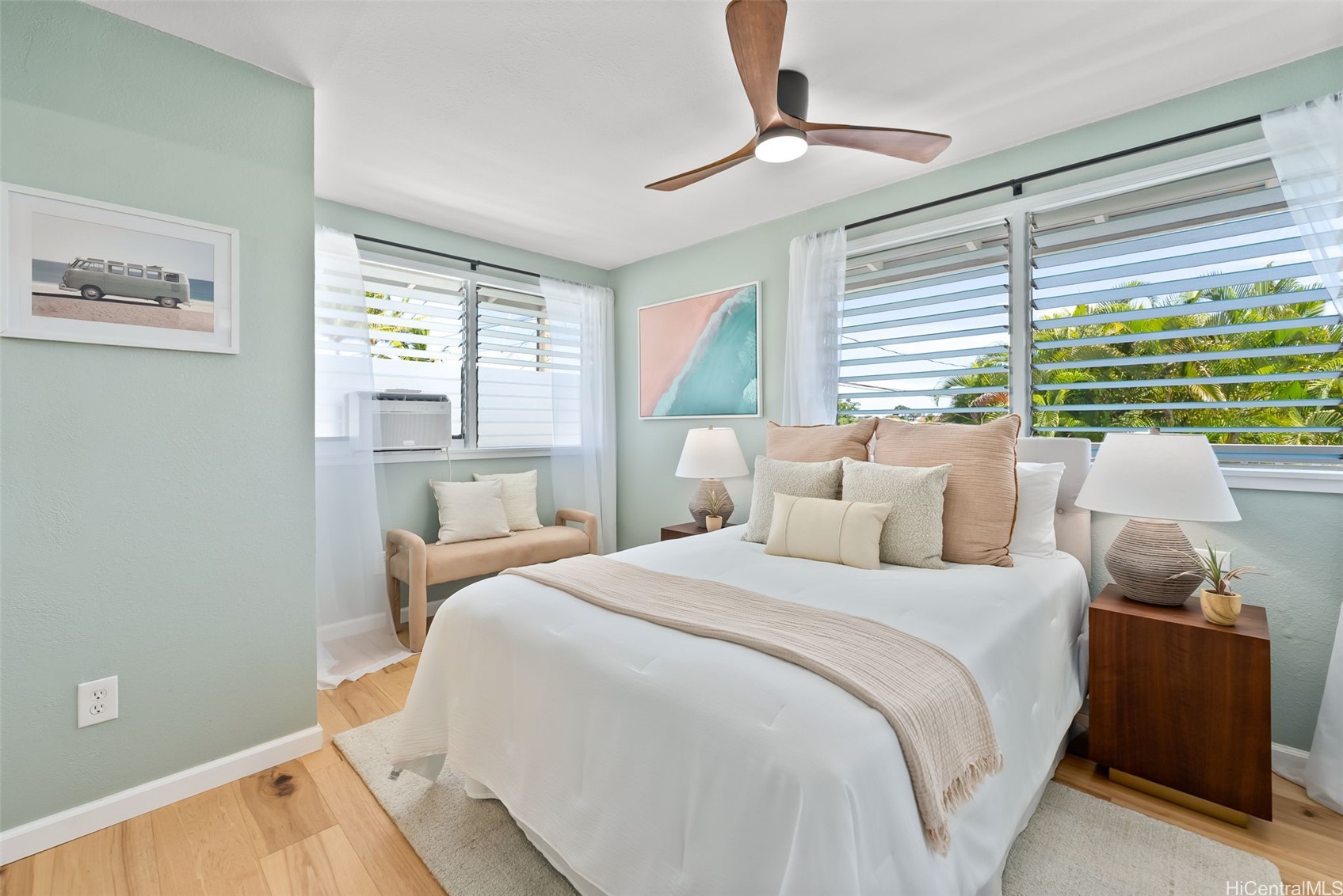 Kailua, Hawaii, 96734, United States, 6 Bedrooms Bedrooms, ,5 BathroomsBathrooms,Residential,For Sale,1993240