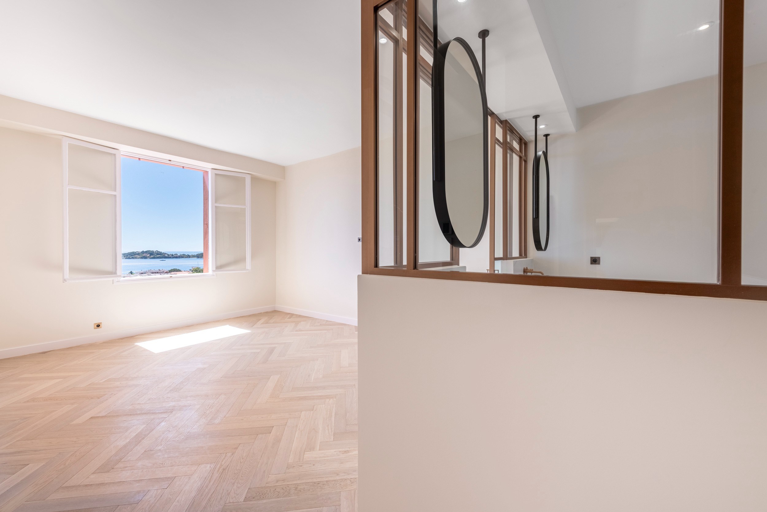  Exceptional Sea-View Apartment in the Heart of Beaulieu-sur-Mer - 物件實景