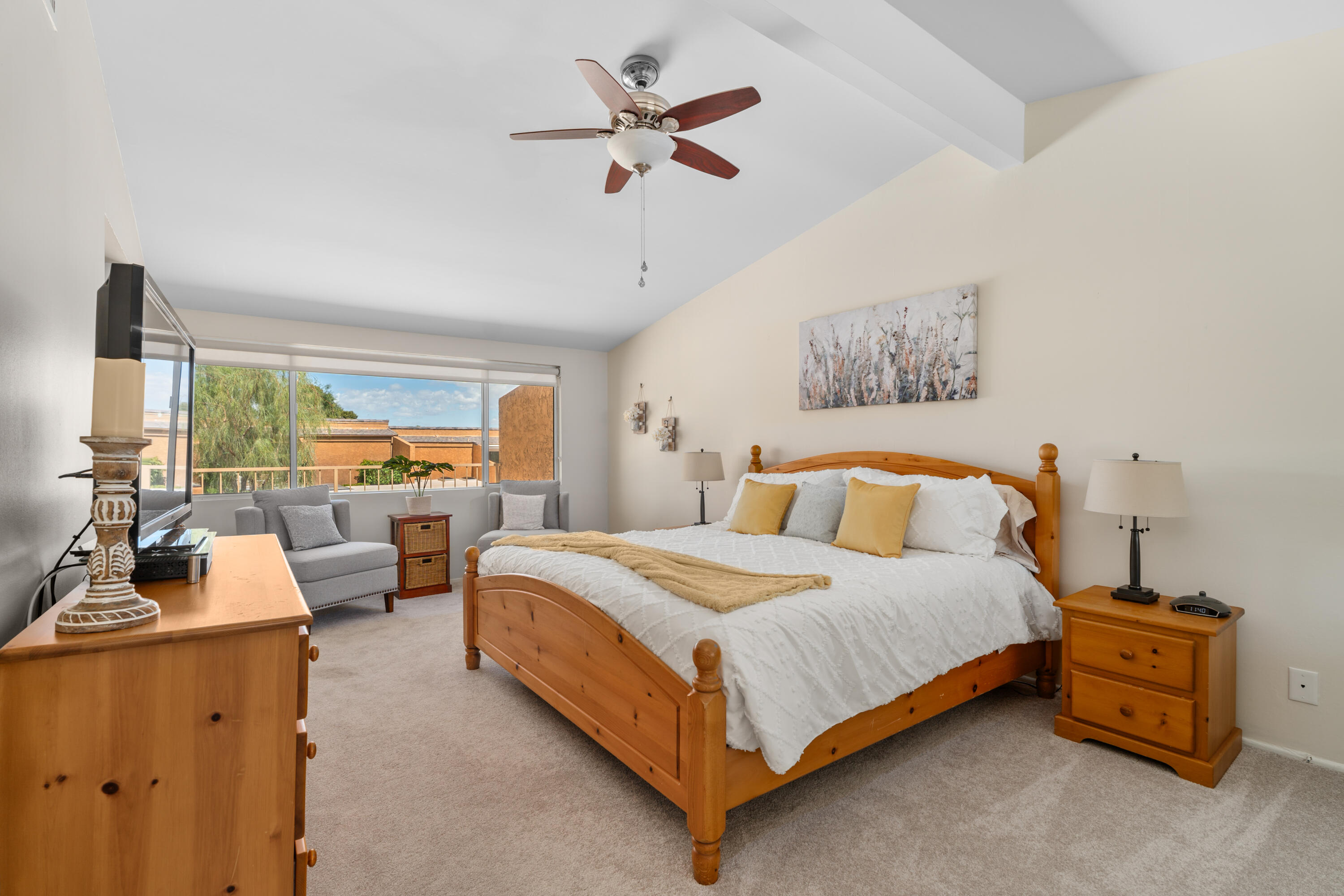 Palm Desert, California, 92260, United States, 4 Bedrooms Bedrooms, ,2 BathroomsBathrooms,Residential,For Sale,1942211