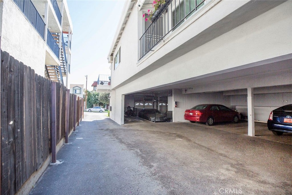 Glendale, California, 91201, United States, ,Residential,For Sale,1939983