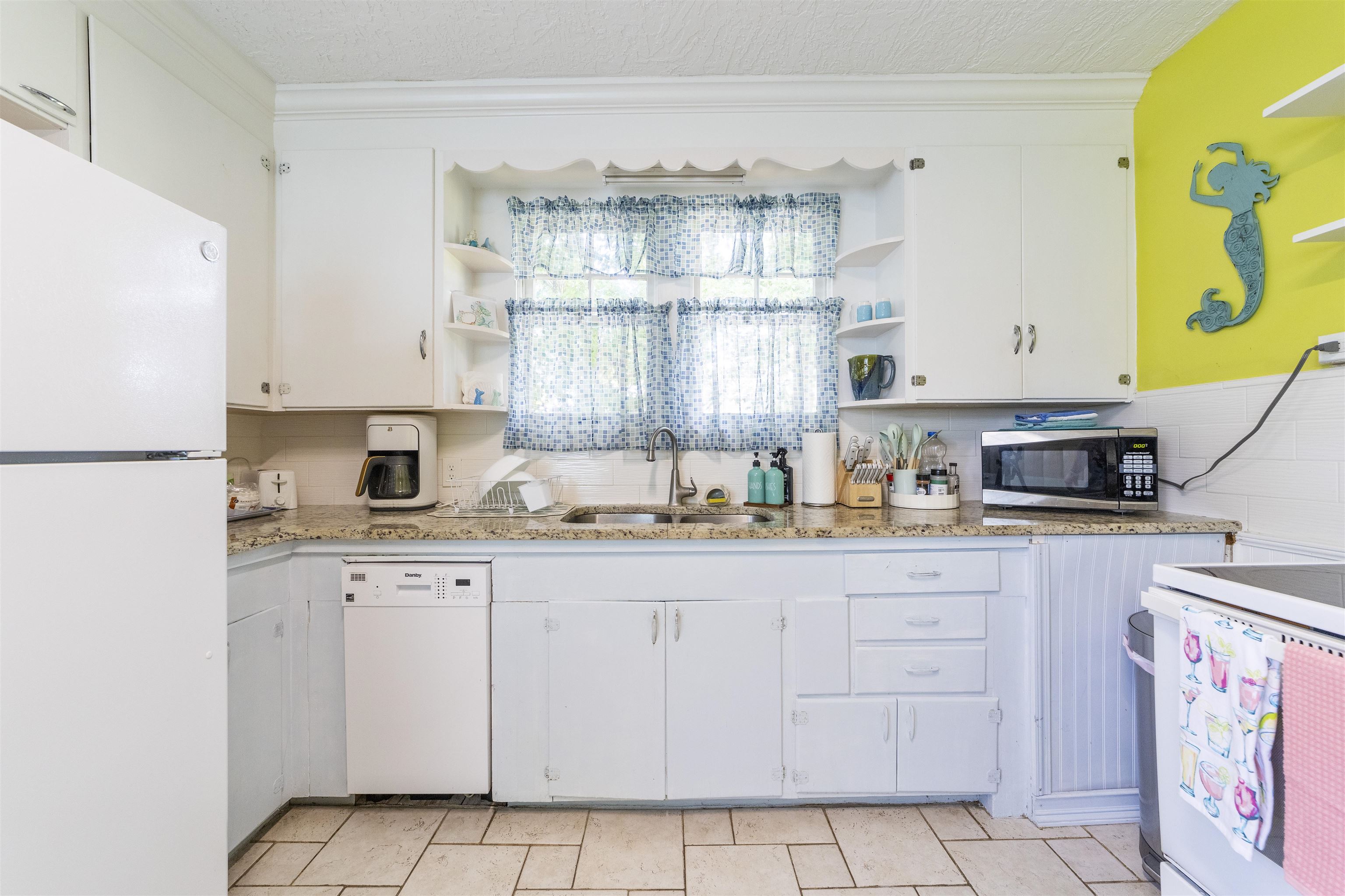 St. Augustine, Florida, 32084, United States, 3 Bedrooms Bedrooms, ,2 BathroomsBathrooms,Residential,For Sale,1975418