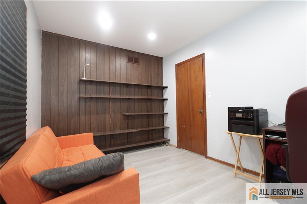 East Brunswick, New Jersey, 08816, United States, 4 Bedrooms Bedrooms, ,3 BathroomsBathrooms,Residential,For Sale,1895704