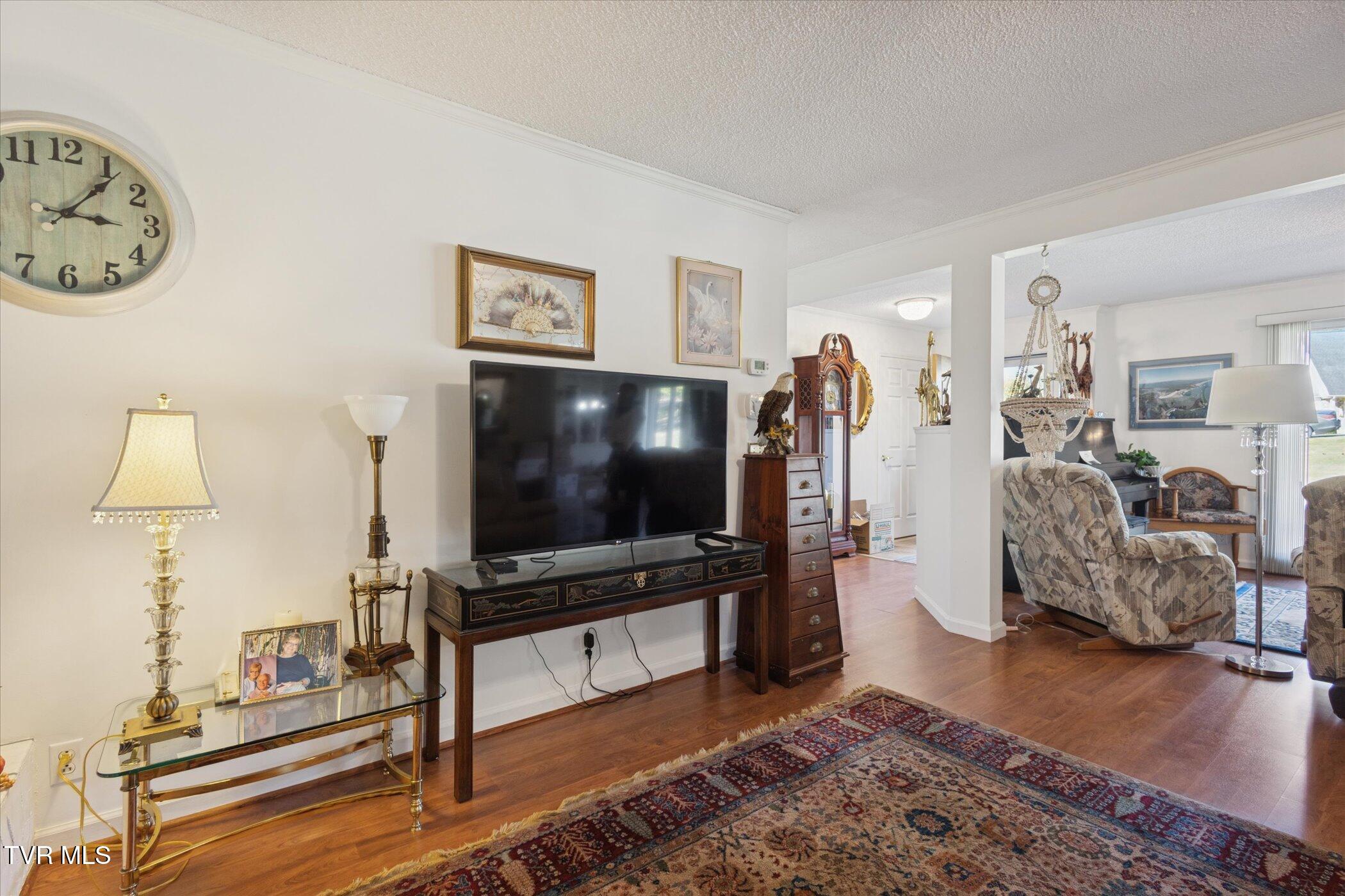 Johnson City, Tennessee, 37604, United States, 4 Bedrooms Bedrooms, ,3 BathroomsBathrooms,Residential,For Sale,1978550