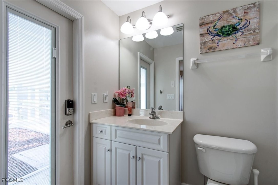 Cape Coral, Florida, 33904, United States, 3 Bedrooms Bedrooms, ,3 BathroomsBathrooms,Residential,For Sale,1978698