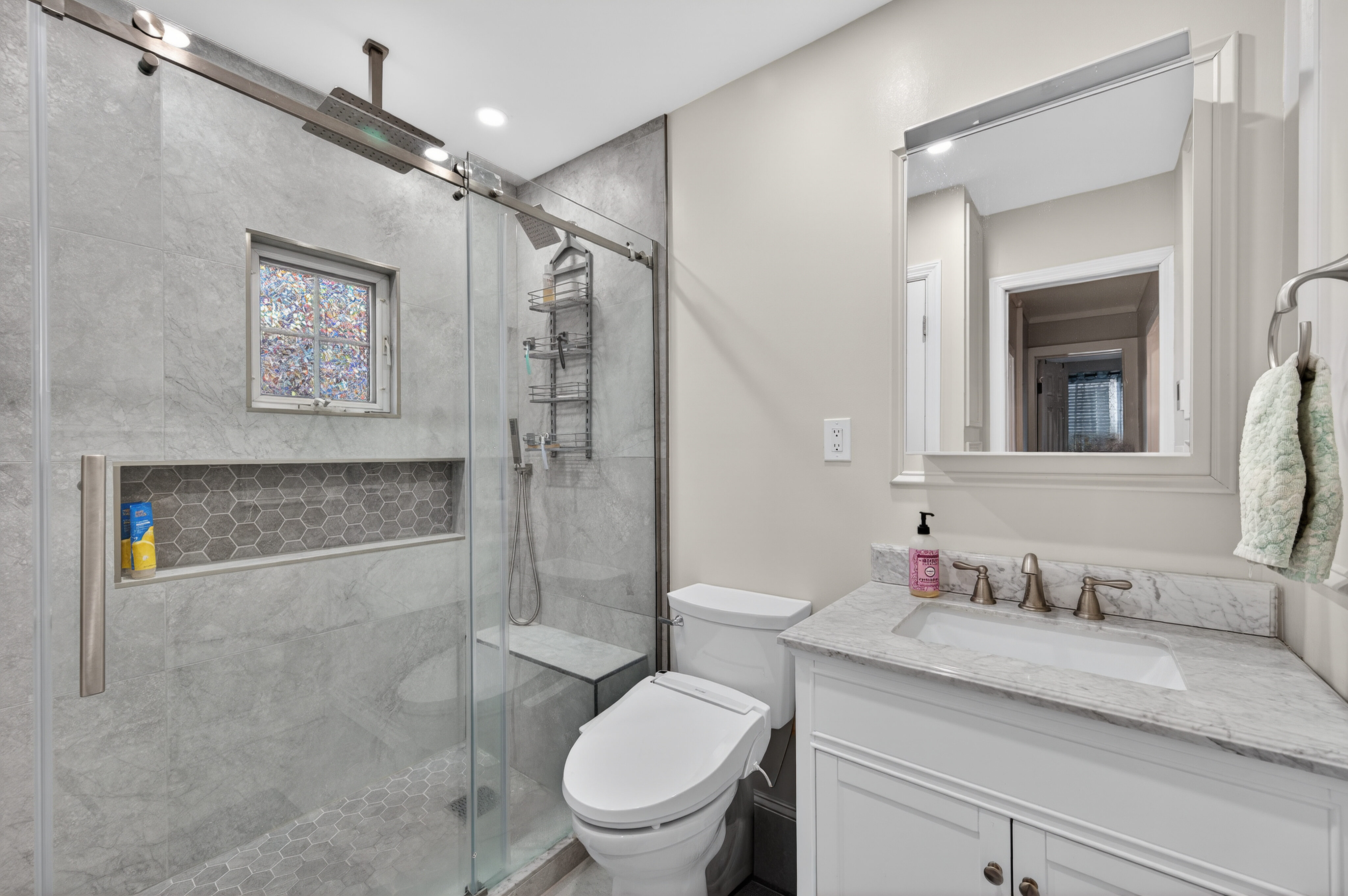  46 Monell Avenue, Islip, NY, 11751 - 物件實景