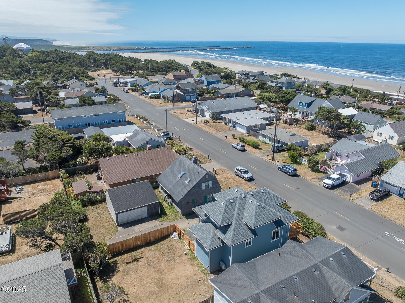 Newport, Oregon, 97365, United States, 4 Bedrooms Bedrooms, ,Residential,For Sale,1903542