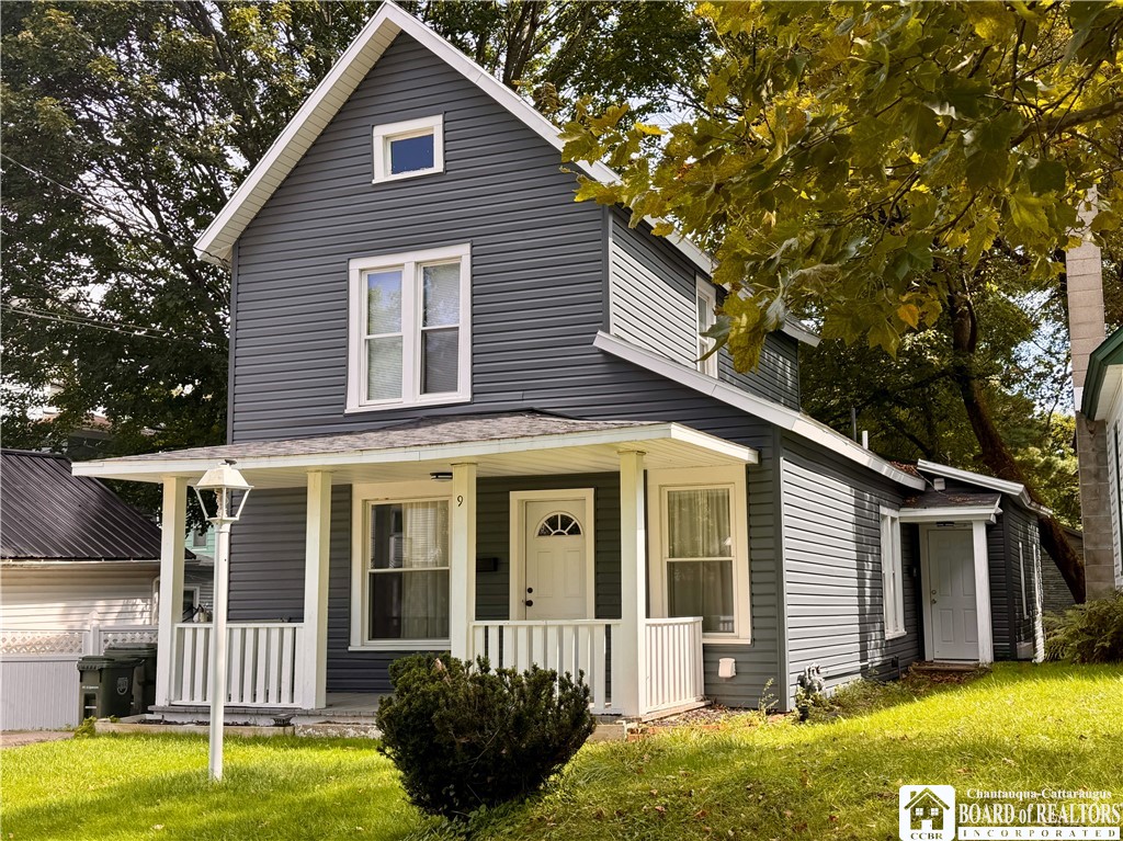 Tew St, Jamestown, NY 14701