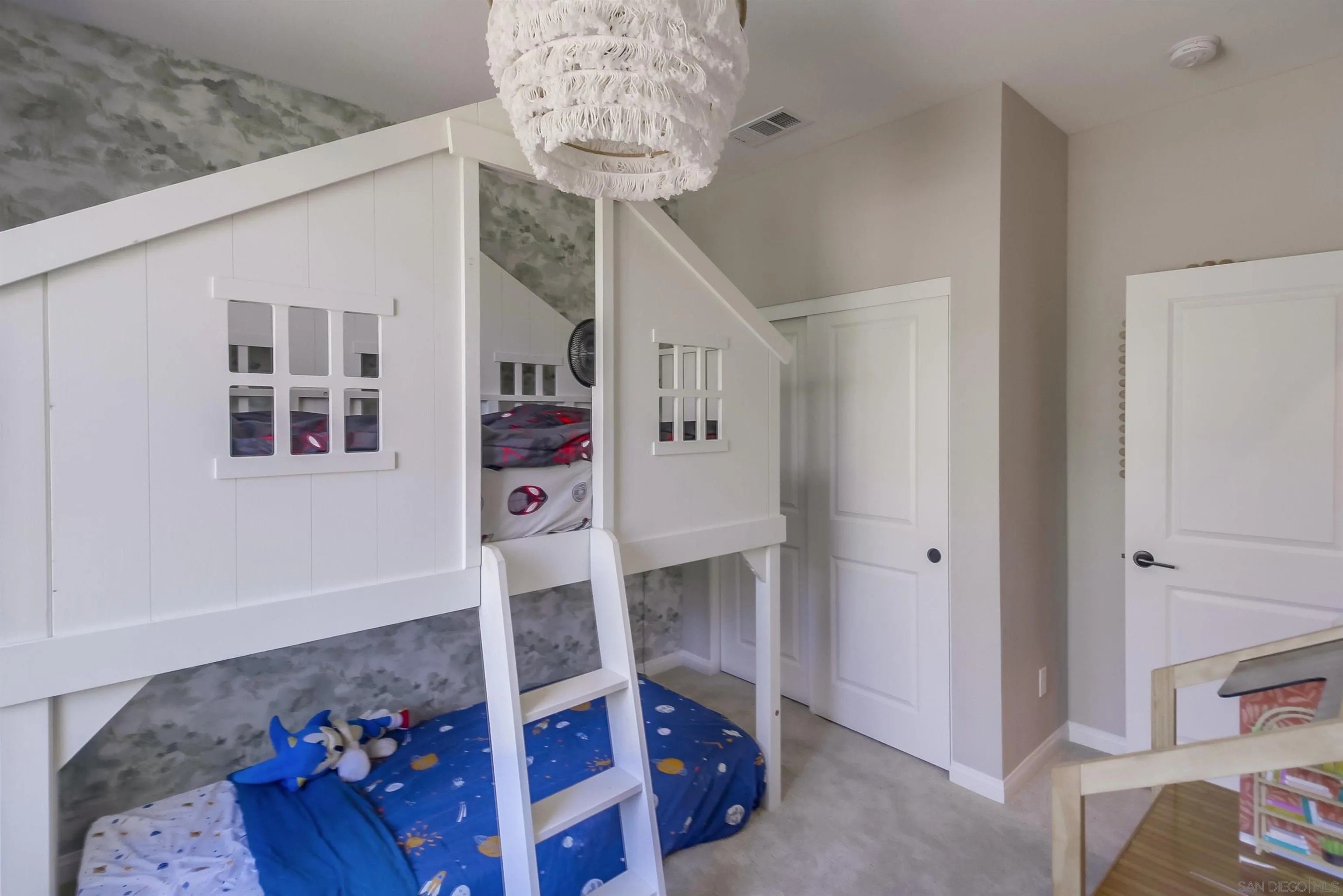 Chula Vista, California, 91913, United States, 4 Bedrooms Bedrooms, ,3 BathroomsBathrooms,Residential,For Sale,1949636