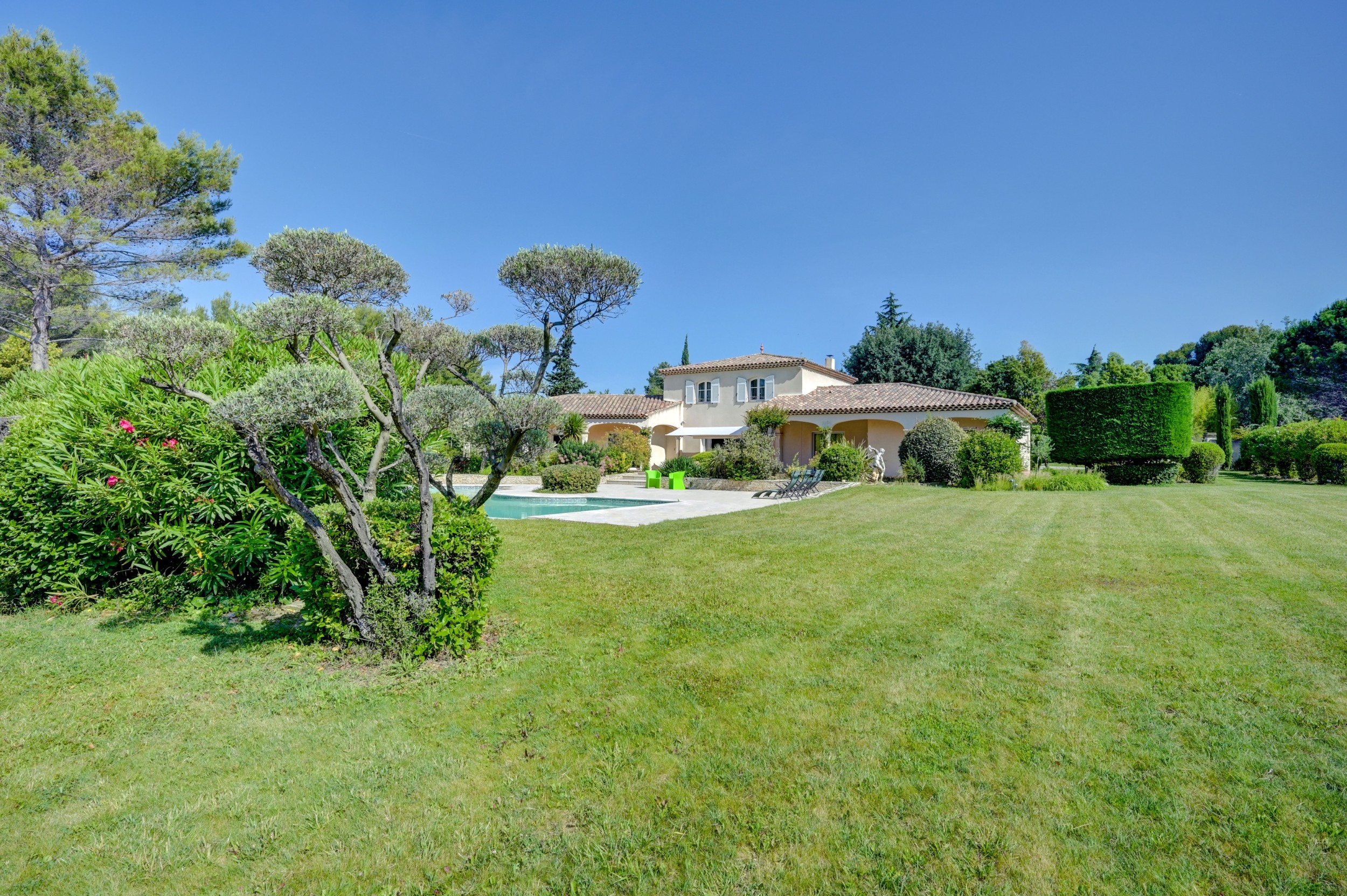 280 m² house near Aix en Provence - 物件實景