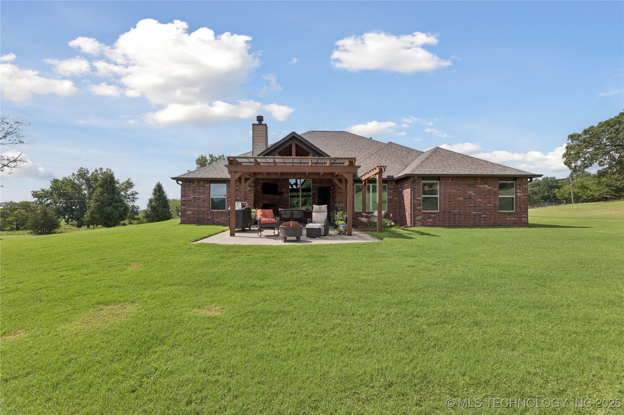 Kiefer, Oklahoma, 74041, United States, 3 Bedrooms Bedrooms, ,2 BathroomsBathrooms,Residential,For Sale,1917885