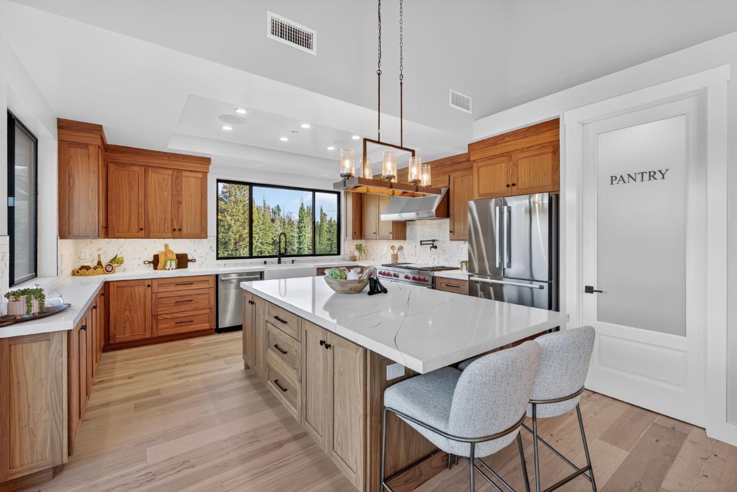 Boulder Creek, California, 95006, United States, 5 Bedrooms Bedrooms, ,4 BathroomsBathrooms,Residential,For Sale,1991450