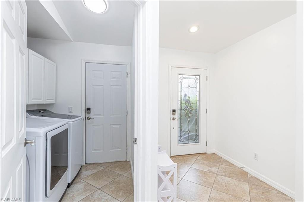 Naples, Florida, 34105, United States, 3 Bedrooms Bedrooms, ,2 BathroomsBathrooms,Residential,For Sale,1966280