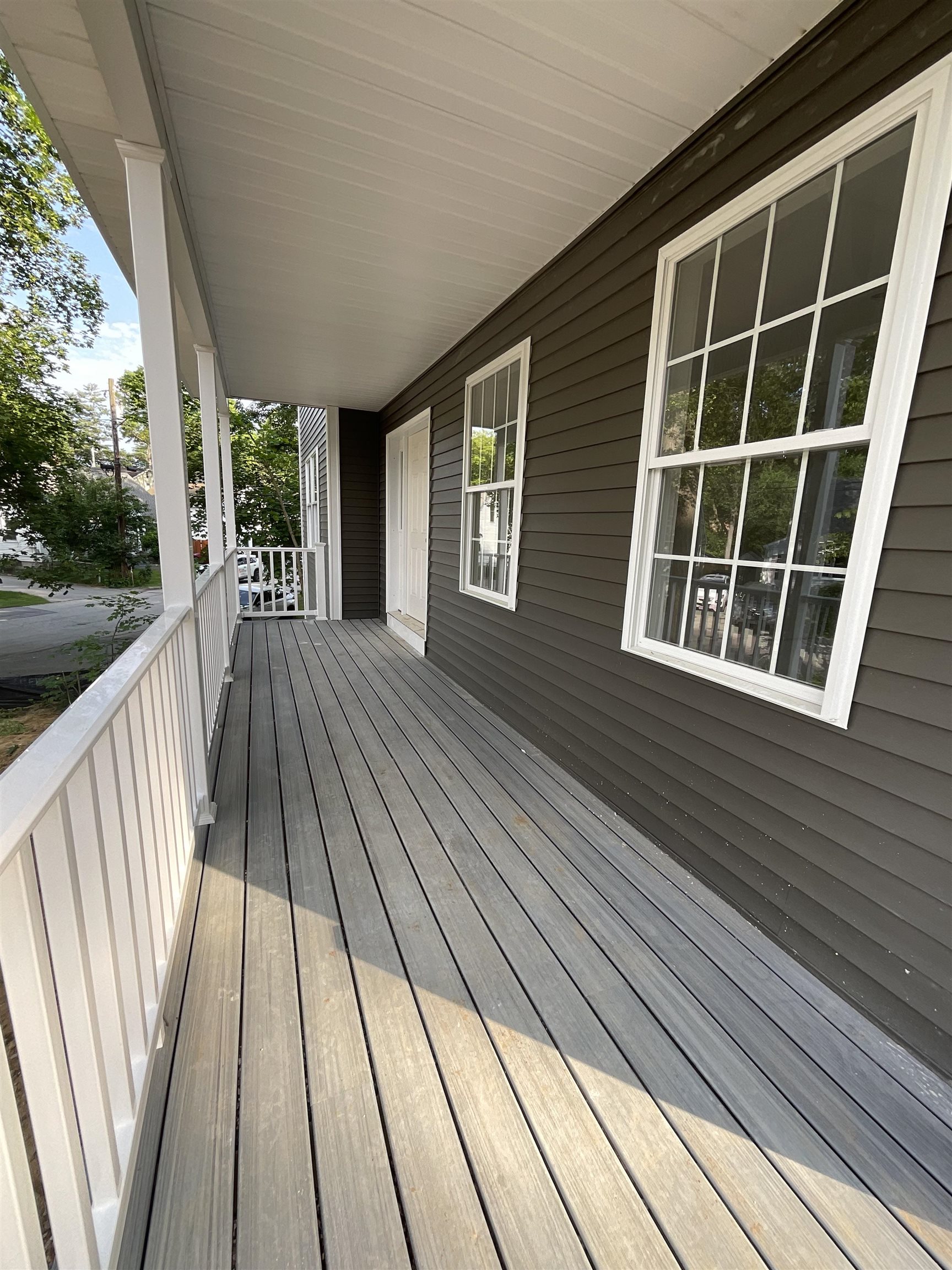 Manchester, New Hampshire, 03102, United States, 4 Bedrooms Bedrooms, ,3 BathroomsBathrooms,Residential,For Sale,1901440