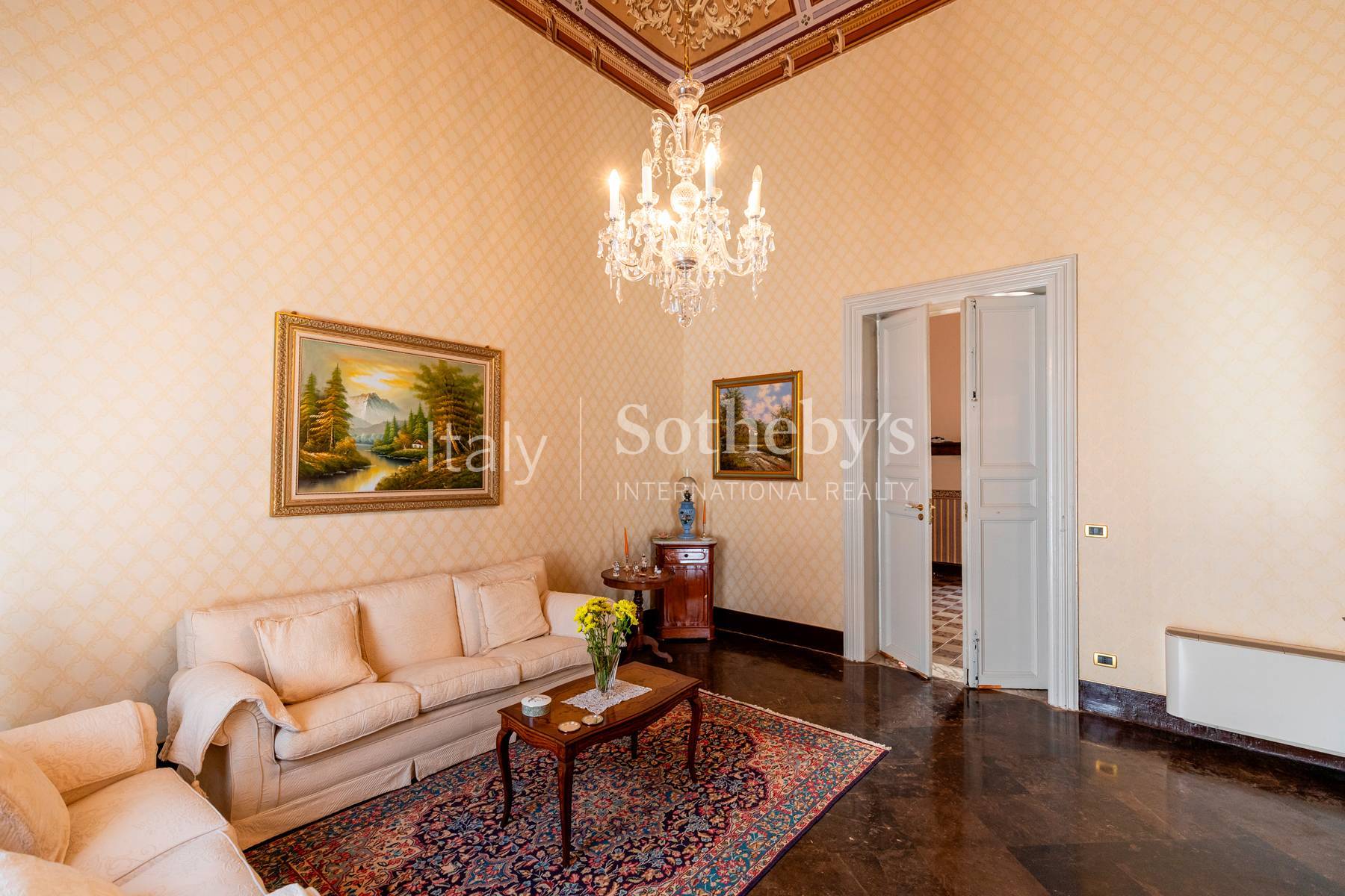  A prestigious 19th-century palace in Ragusa