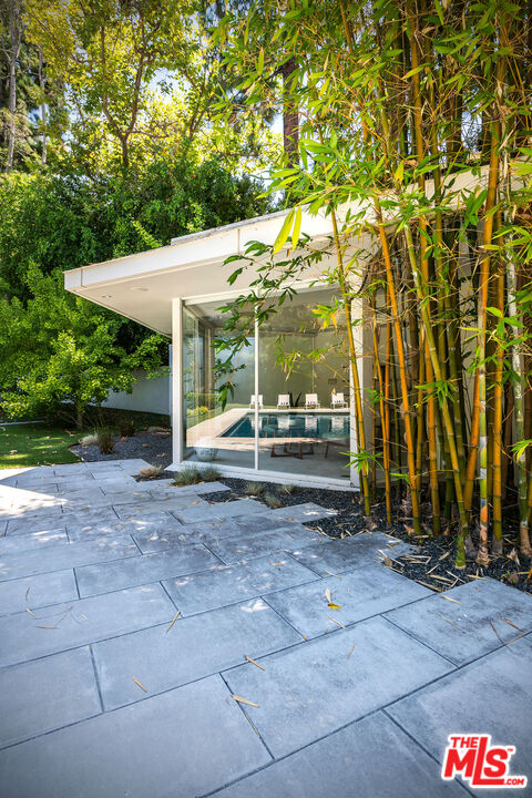 Beverly Hills, California, 90210, United States, 7 Bedrooms Bedrooms, ,2 BathroomsBathrooms,Residential,For Sale,1896171
