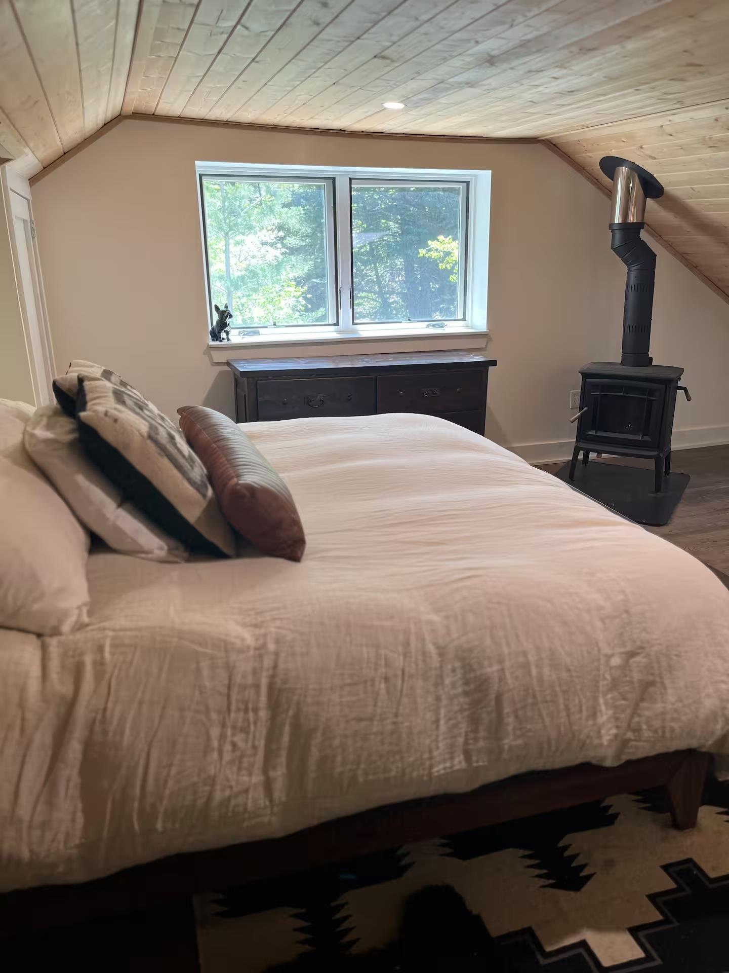 Taos, New Mexico, 87571, United States, 2 Bedrooms Bedrooms, ,2 BathroomsBathrooms,Residential,For Sale,1829499