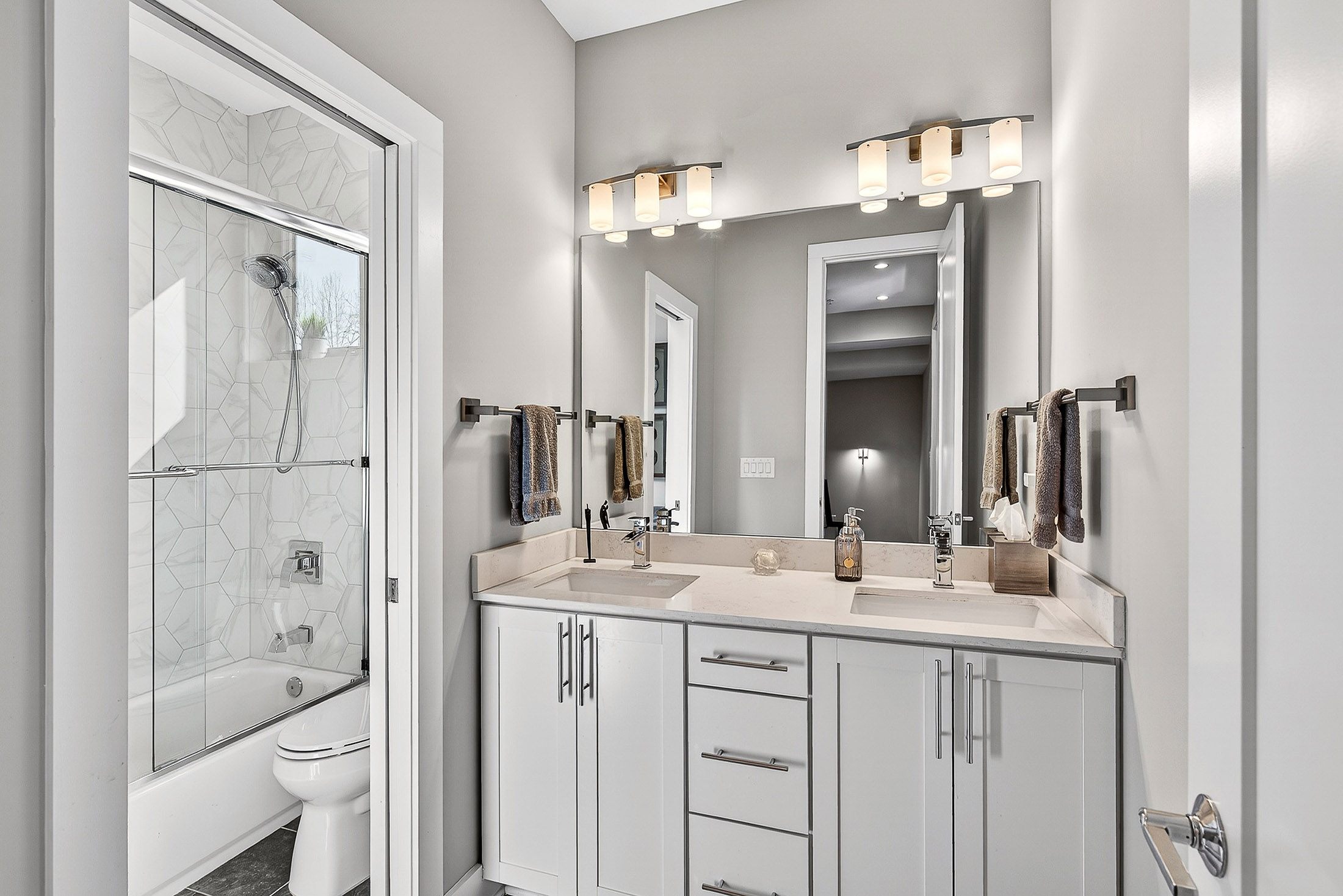  Exceptional End-Unit Townhome at Moda Decatur - 物件實景