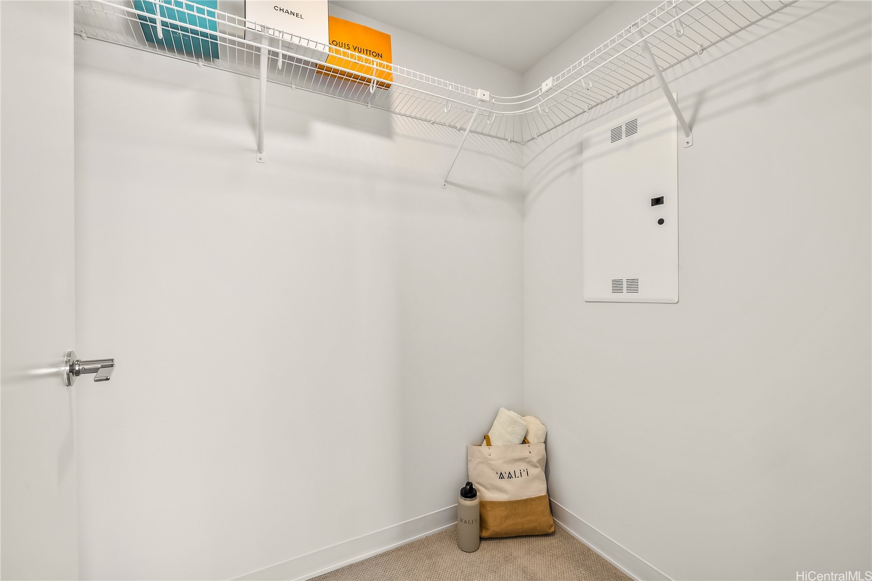 987 Queen Street Unit 3517, Honolulu, Hawaii, 96814, United States, 1 Bedroom Bedrooms, ,1 BathroomBathrooms,Residential,For Sale,987 Queen Street Unit 3517,1668949